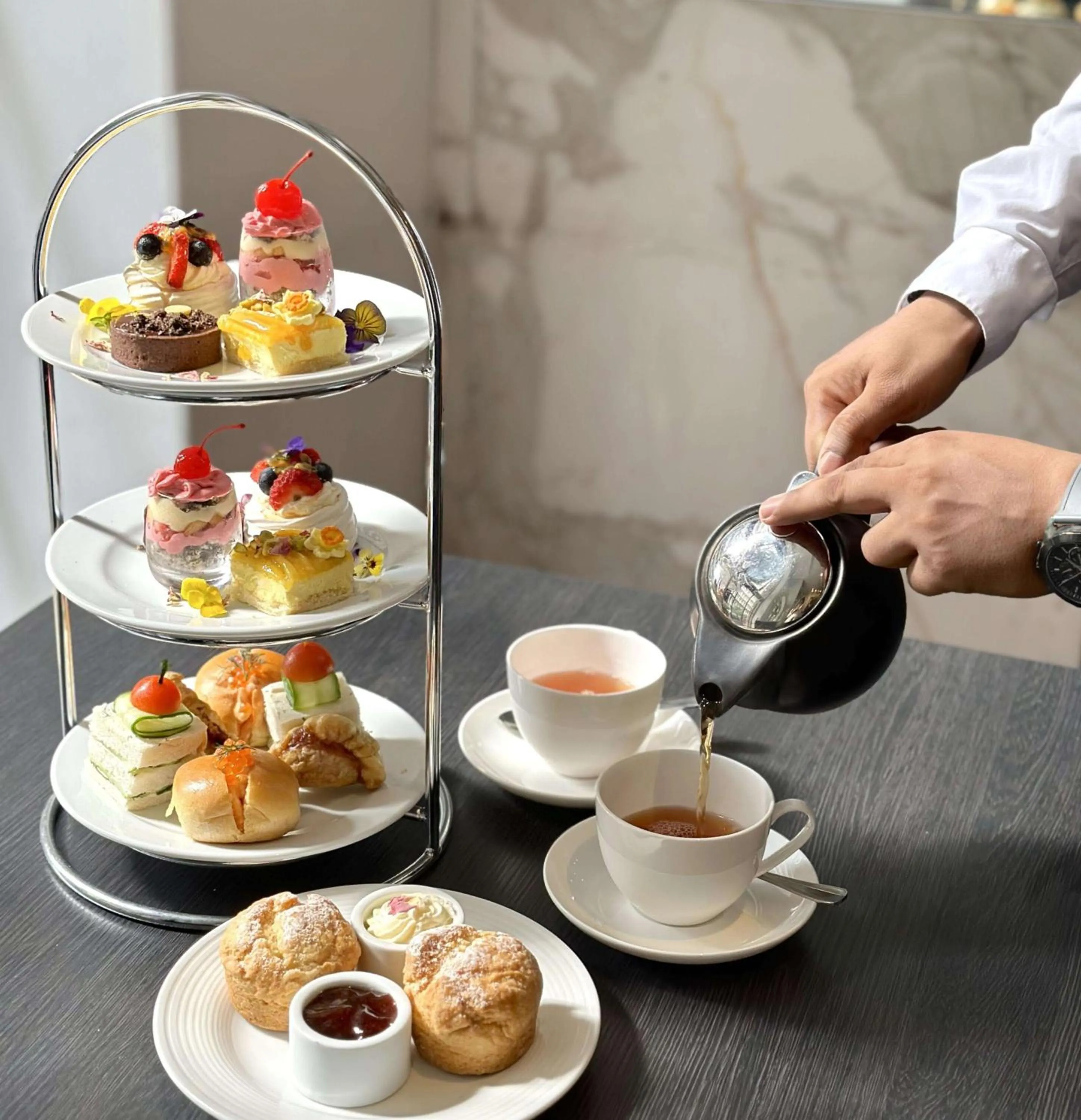 Food and drinks in Paradox Sydney