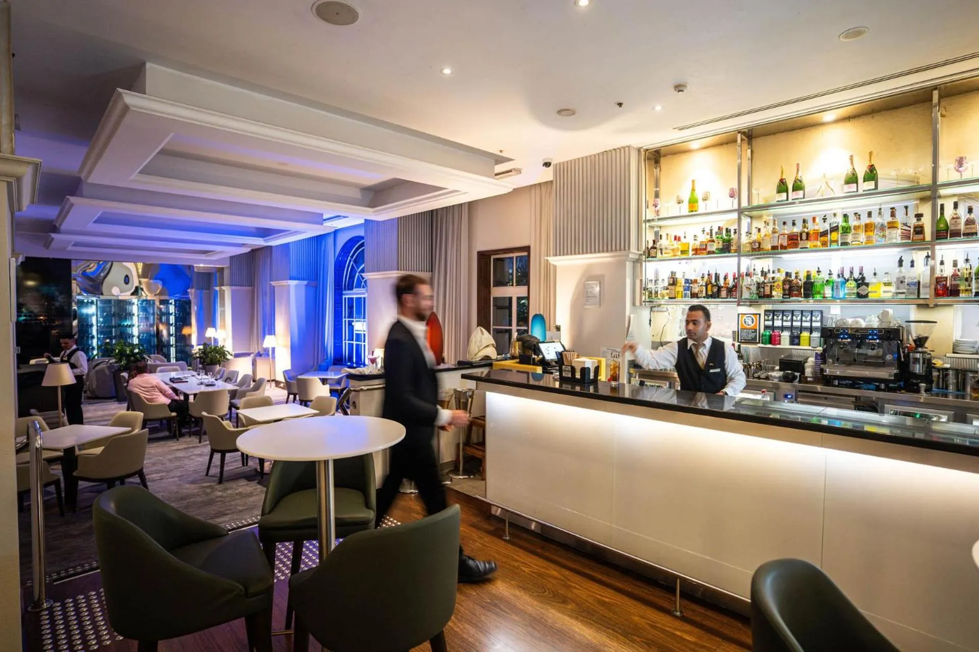 Restaurant/places to eat in Paradox Sydney