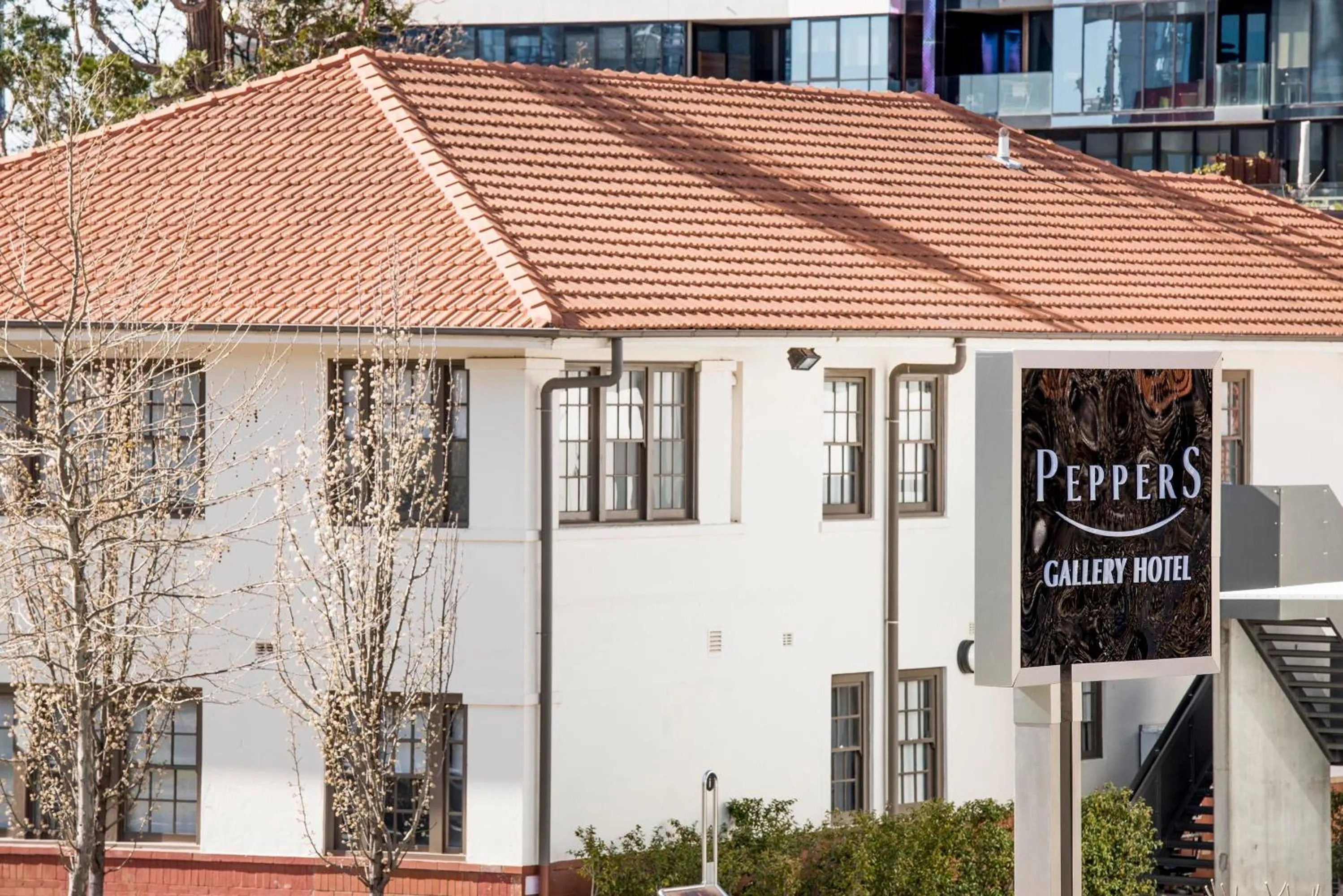 Property building in Peppers Gallery Hotel