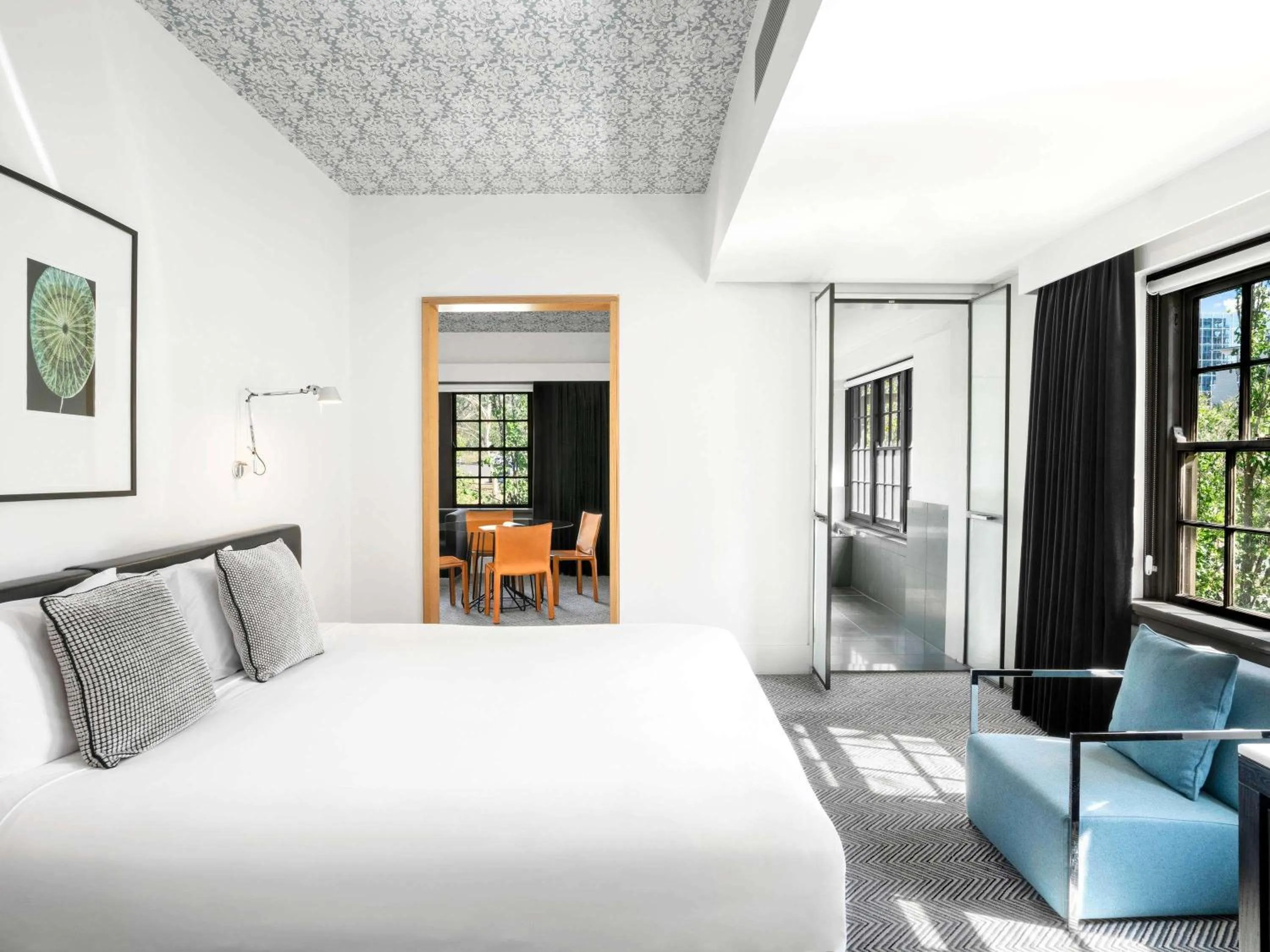 Bedroom, Bed in Peppers Gallery Hotel