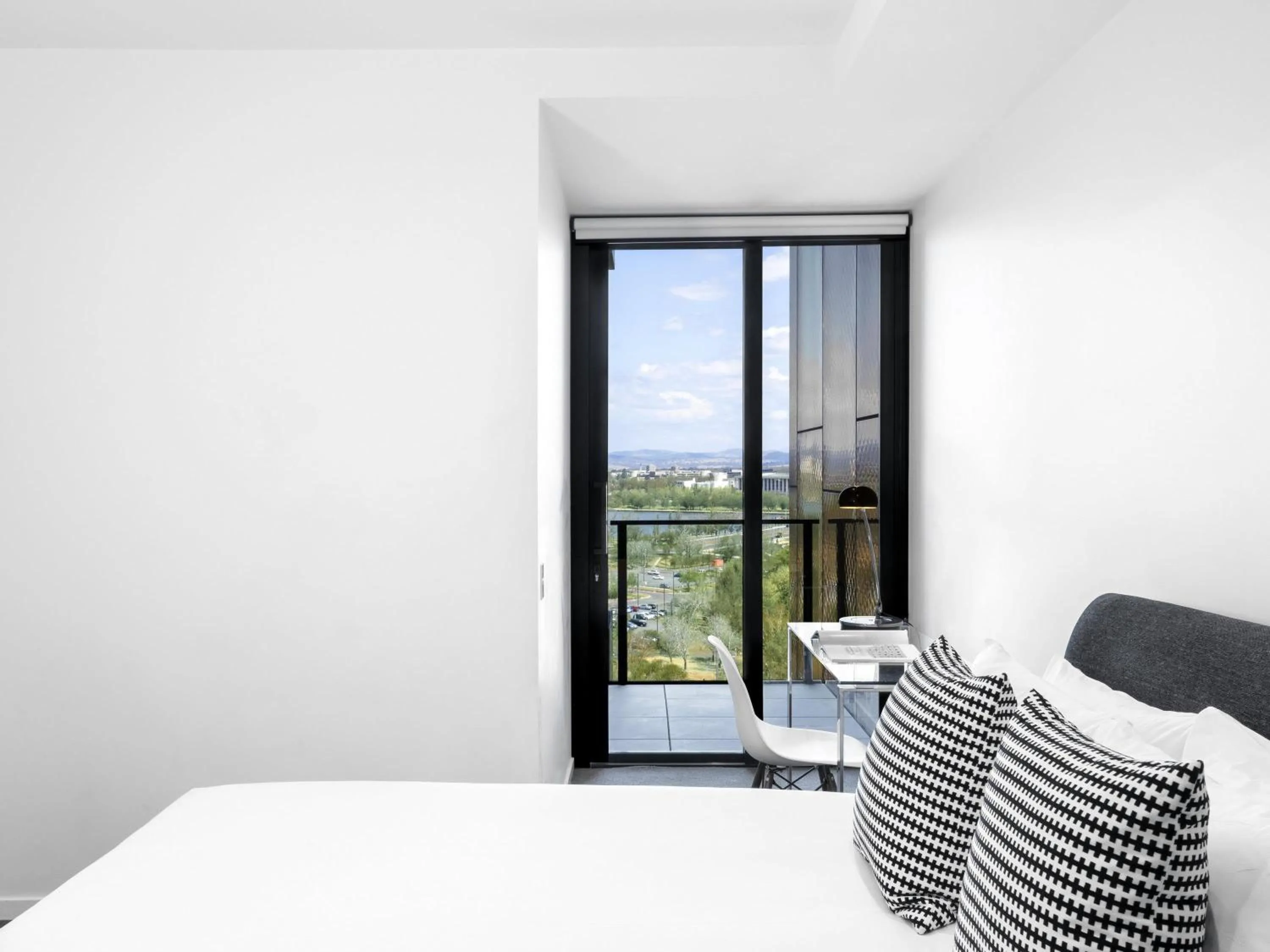 Bedroom, Bed in Peppers Gallery Hotel