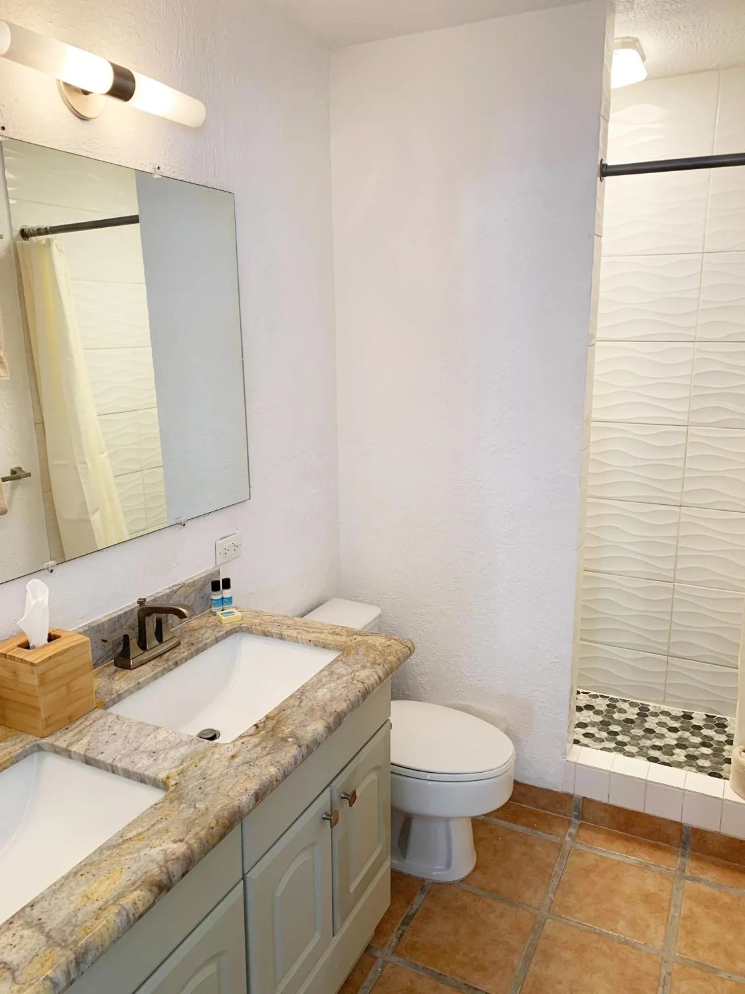 Bathroom in Sand Castle on the Beach - Adults Only