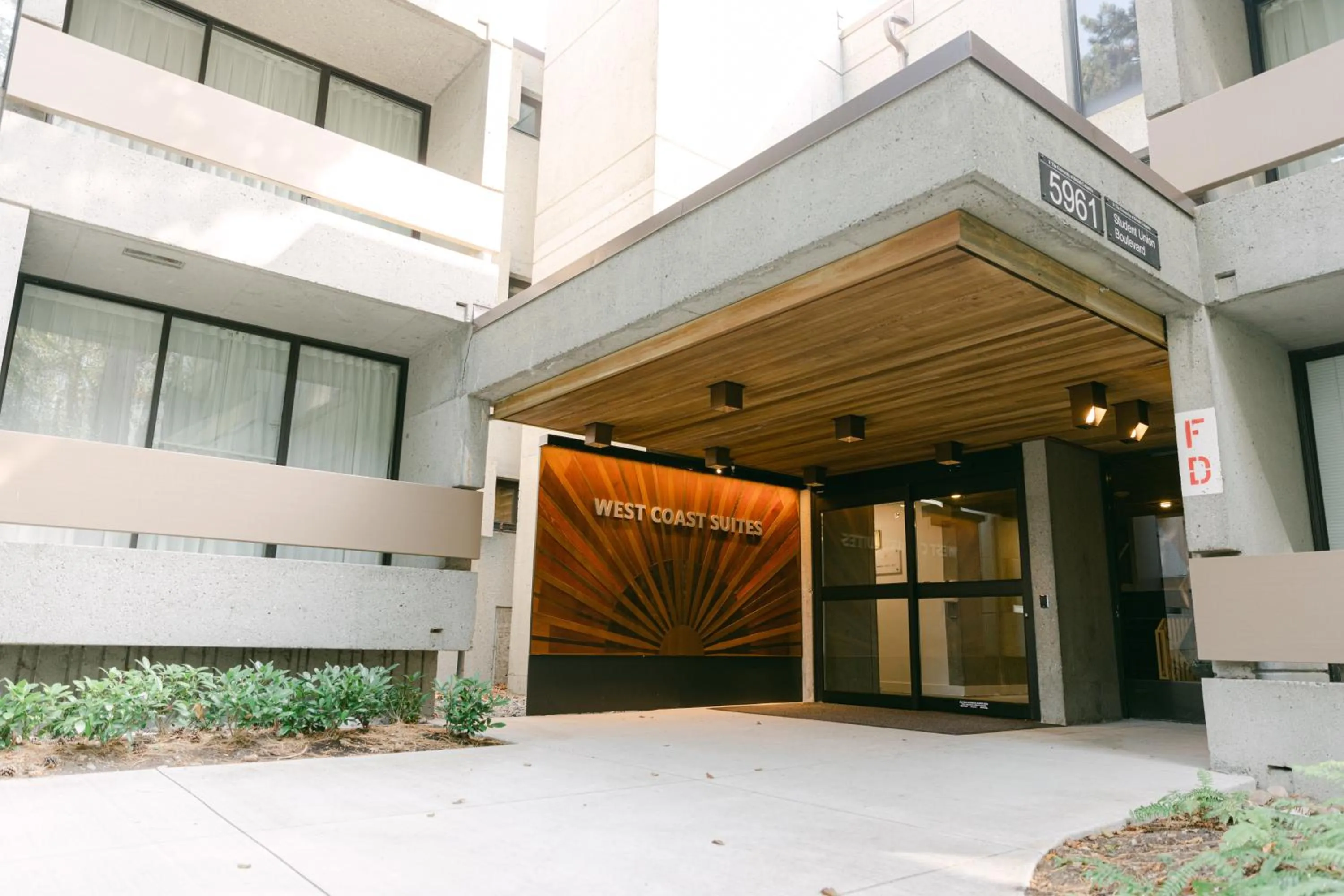 Facade/entrance in West Coast Suites at UBC