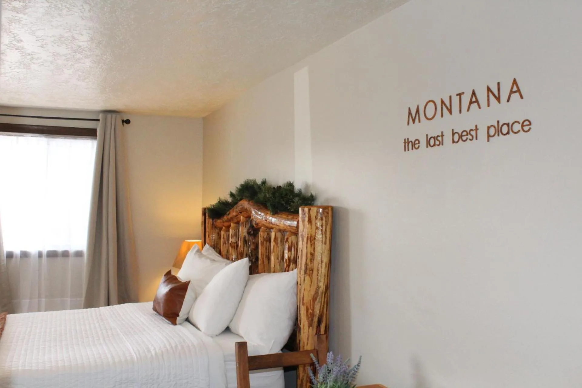 Bed in The Evergreen