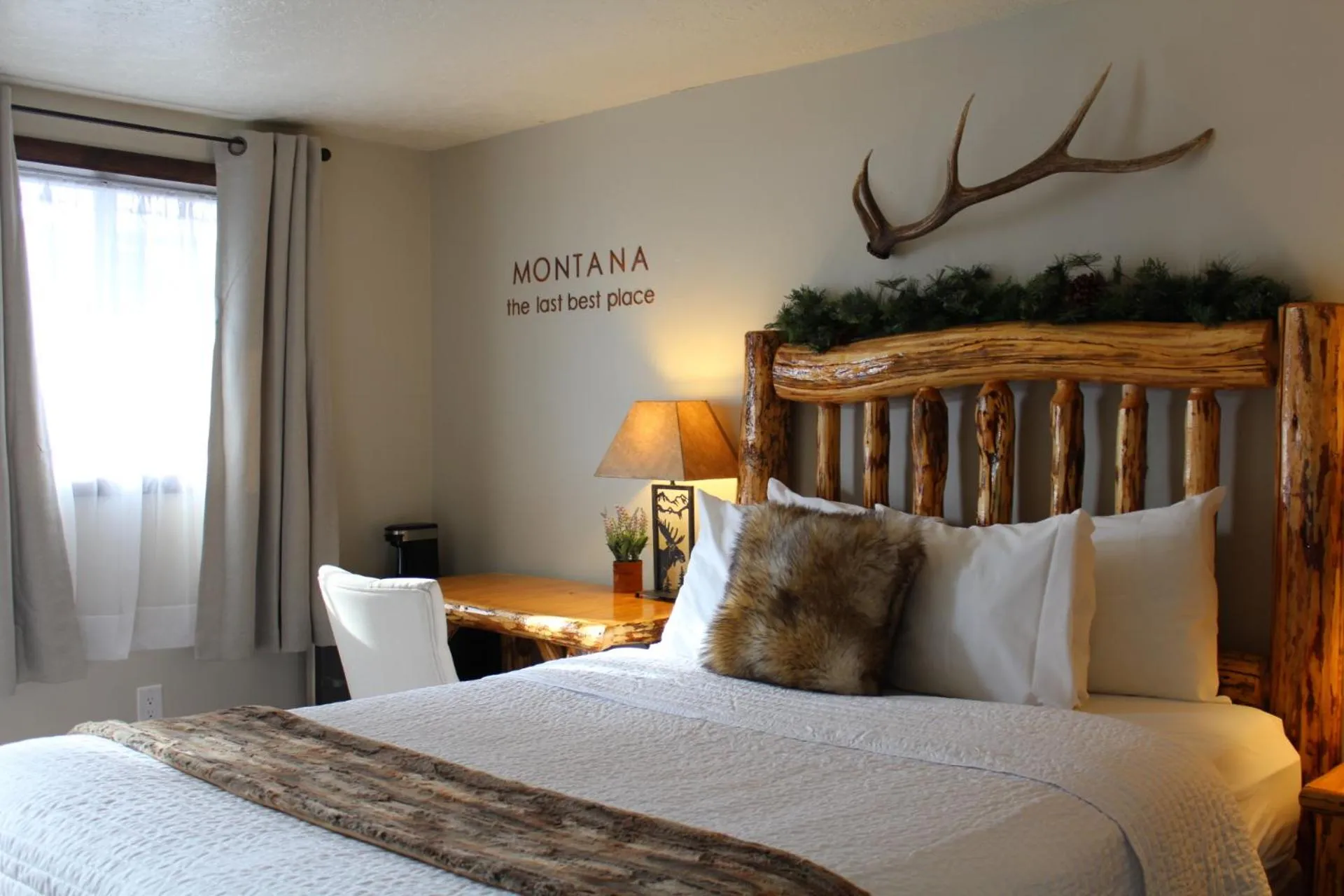 Bed in The Evergreen