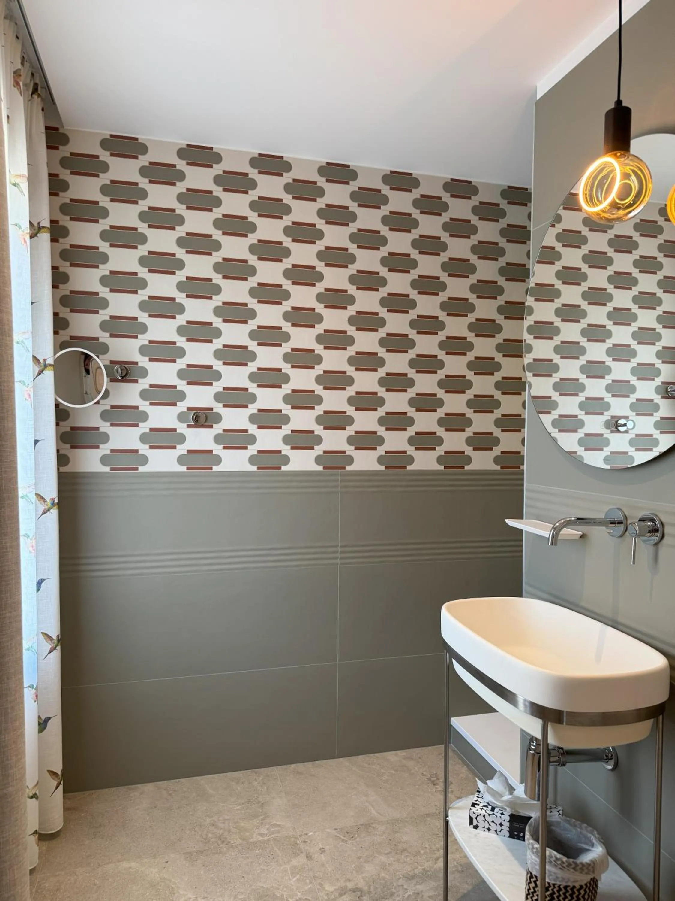 Bathroom in Hôtel confidentiel Le Grecale