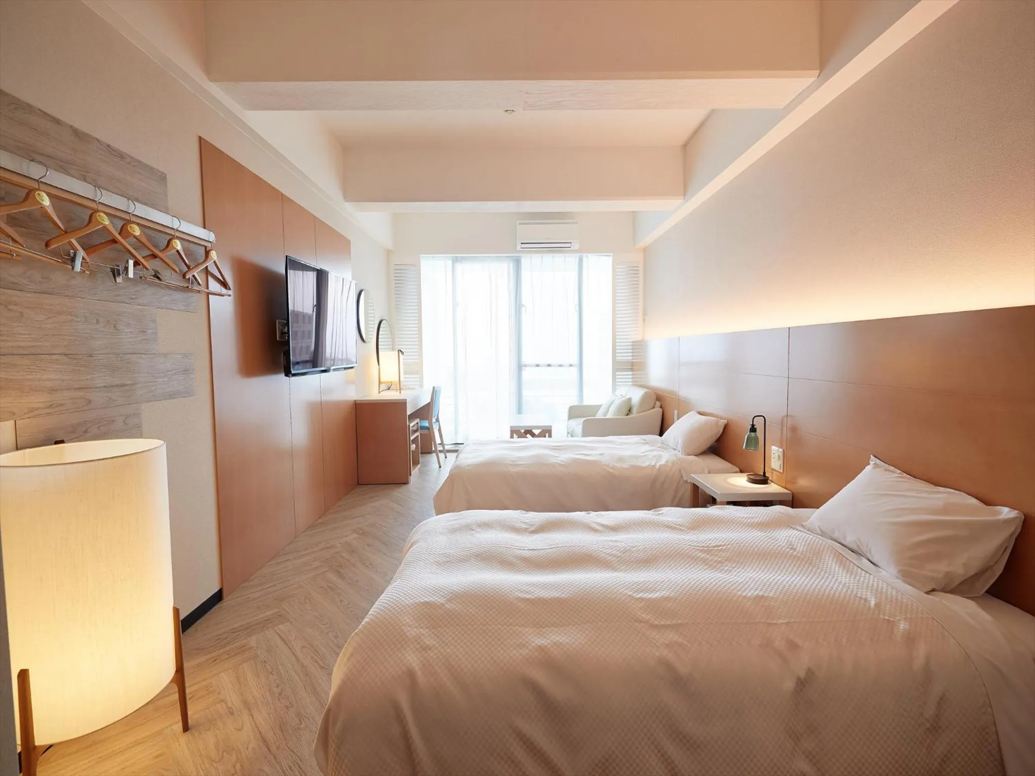 Photo of the whole room, Bed in Palace In Moon Beach