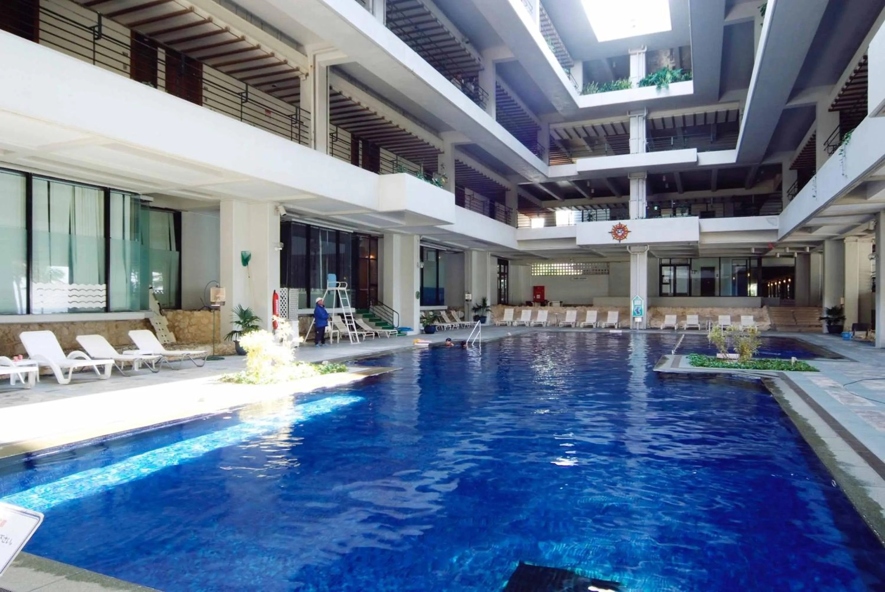 Swimming pool in Palace In Moon Beach