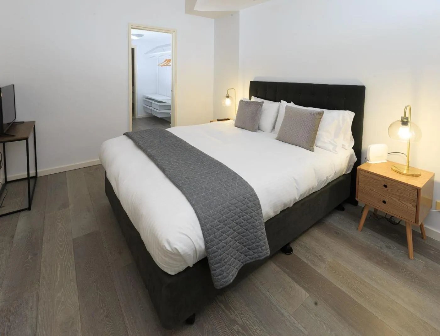 Decorative detail, Bed in Waterfront Melbourne Apartments