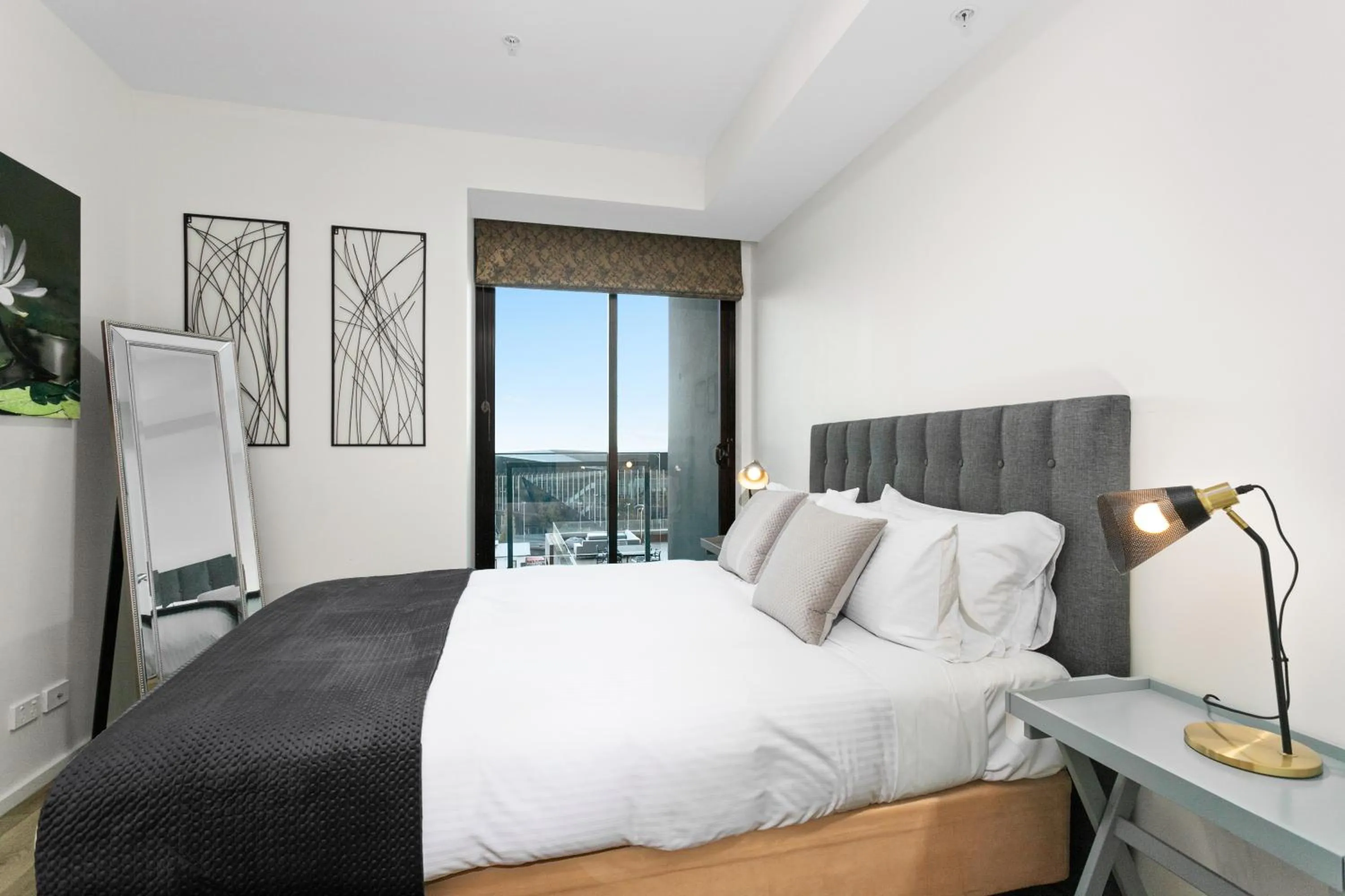 Bedroom, Bed in Waterfront Melbourne Apartments
