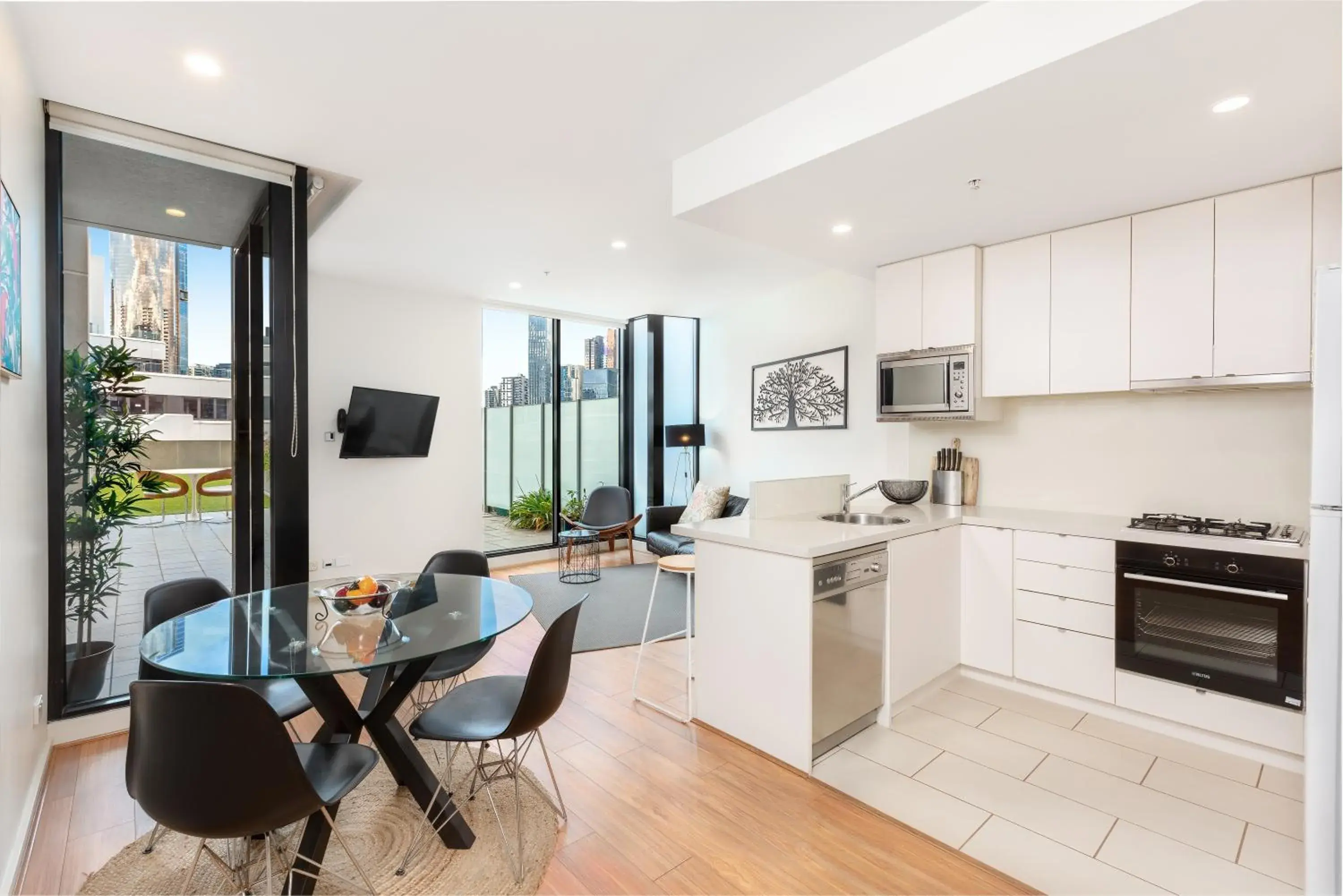 Two Bedroom One Bathroom Terrace Apartment in Waterfront Melbourne Apartments Two Bedroom One Bathroom Terrace Apartment in Waterfront Melbourne Apartments