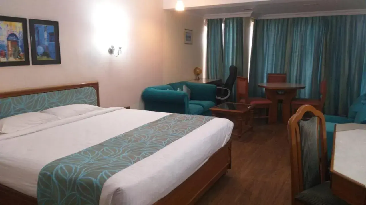 Deluxe King Suite in Maya's Kings Kourt Deluxe King Suite in Maya's Kings Kourt