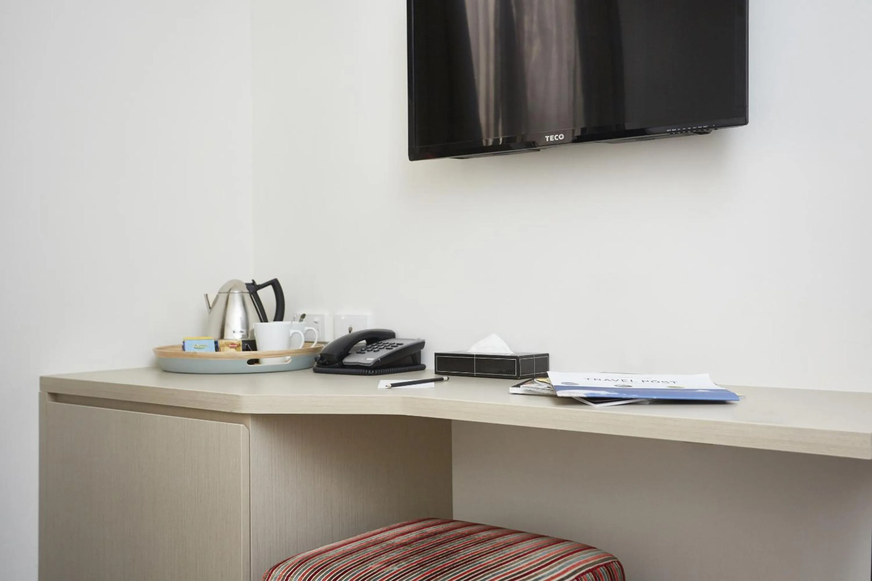 Coffee/tea facilities in Cosmopolitan Hotel and Apartments