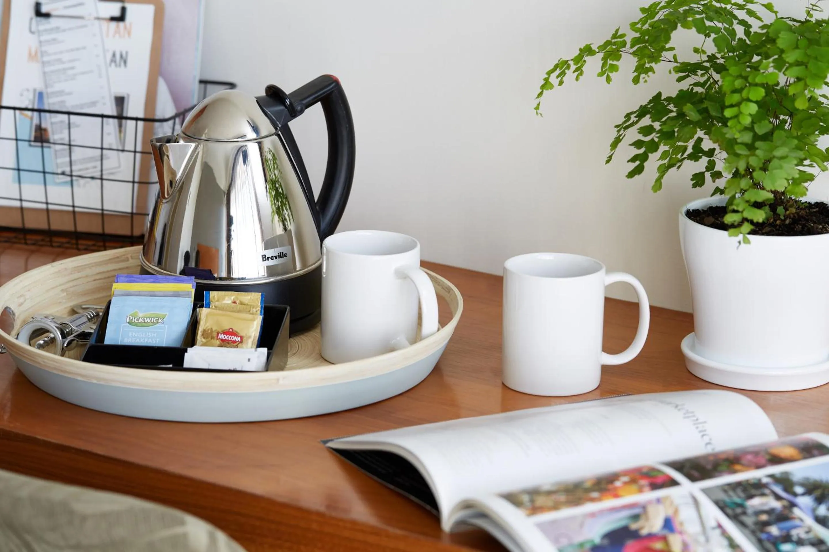 Coffee/tea facilities in Cosmopolitan Hotel and Apartments