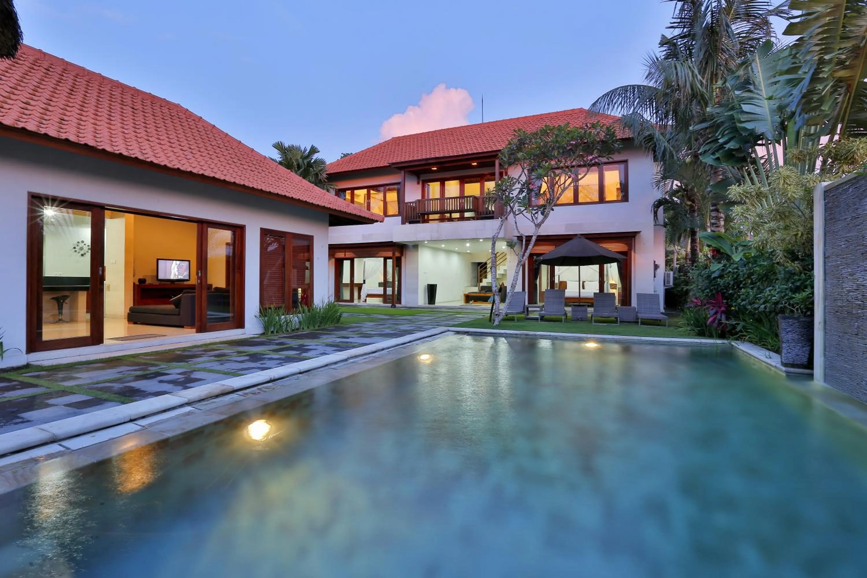 Facade/entrance in Amore Villas