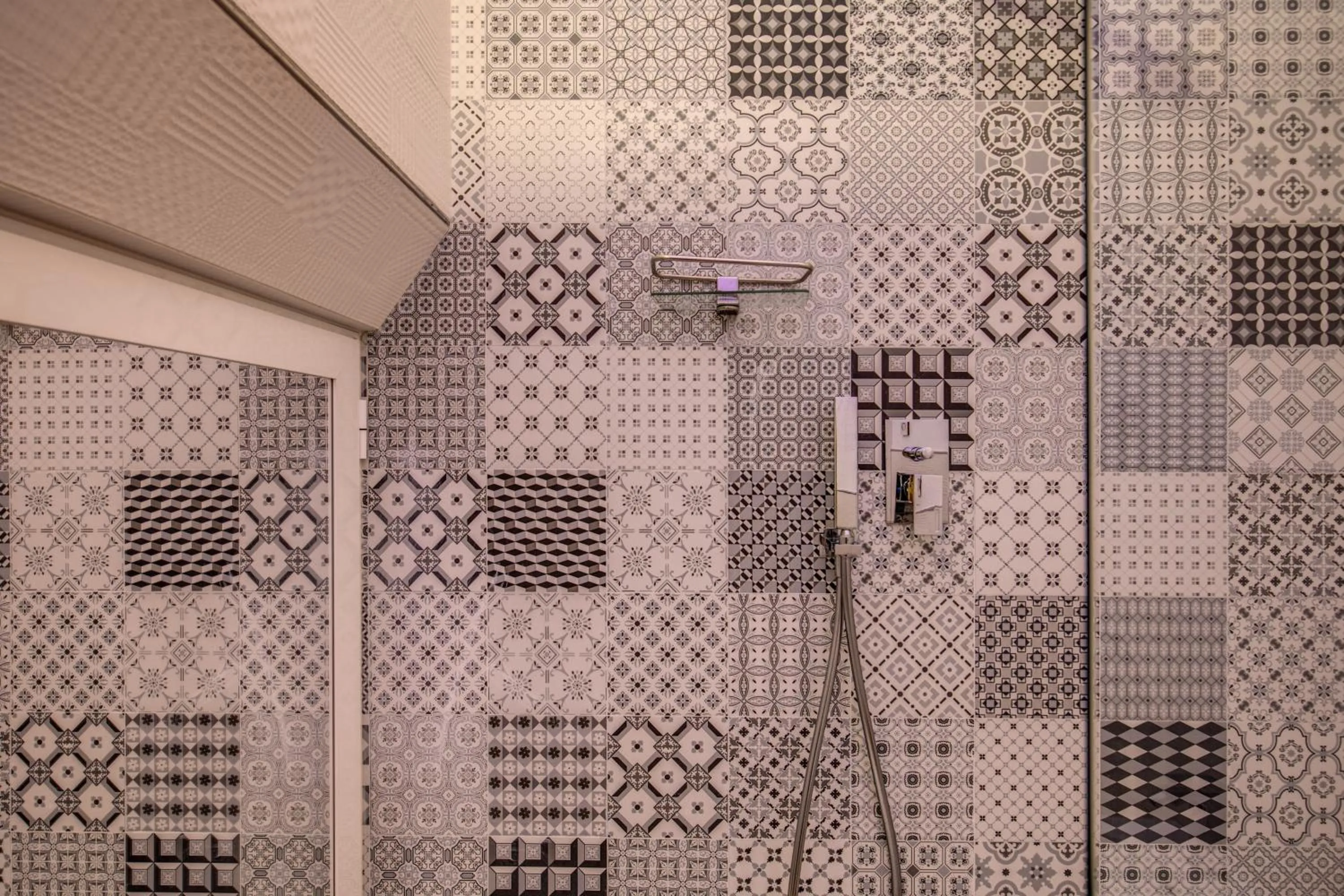 Shower in Sorrento Square Suites