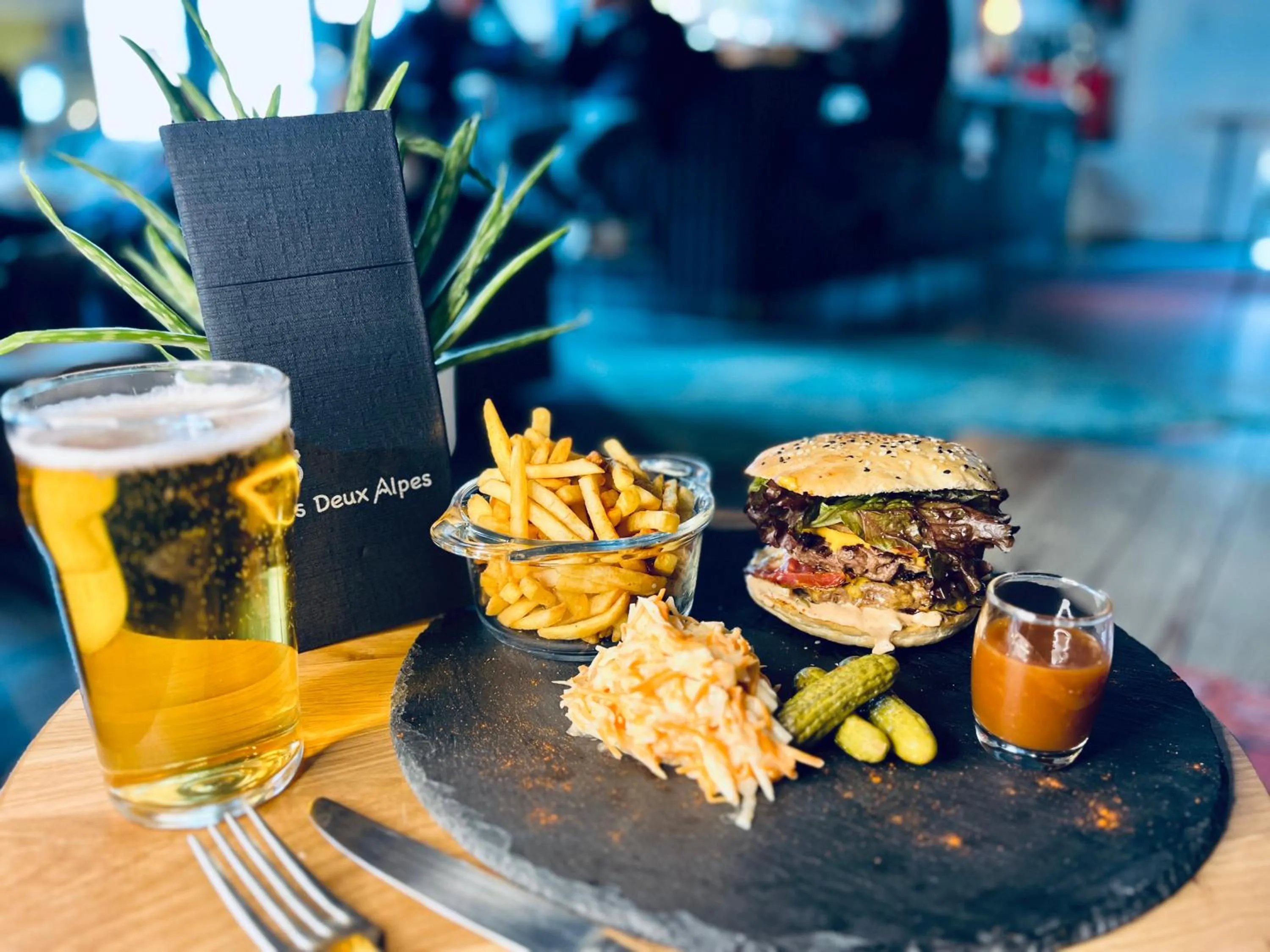 Restaurant/places to eat in The People - Les 2 Alpes