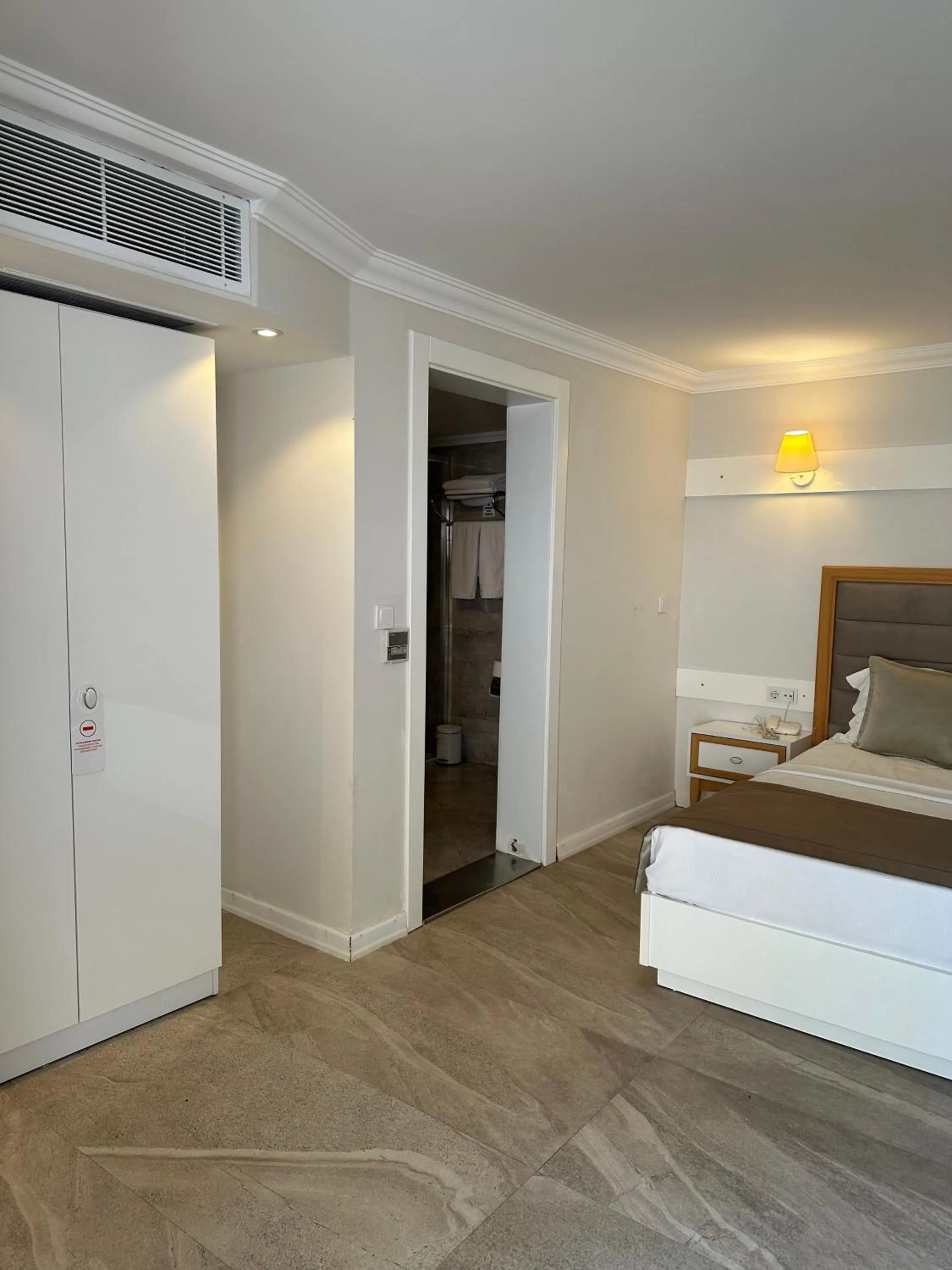 Bed in As Hotel Cesme