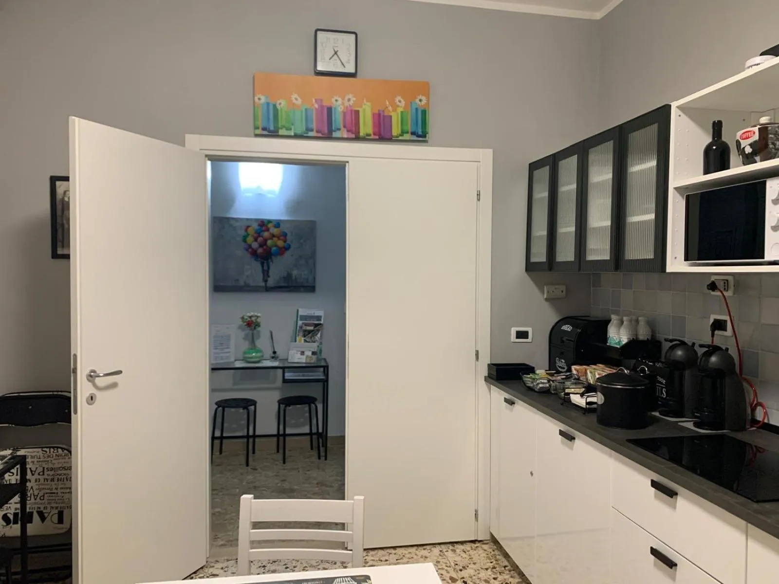 Kitchen or kitchenette in B&B Residence Armonia Sulmona