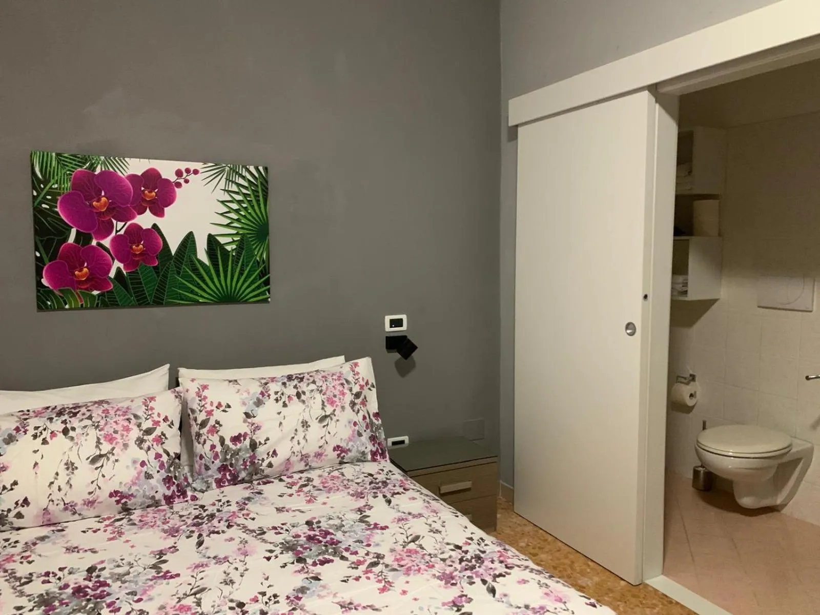 Toilet, Bed in B&B Residence Armonia Sulmona