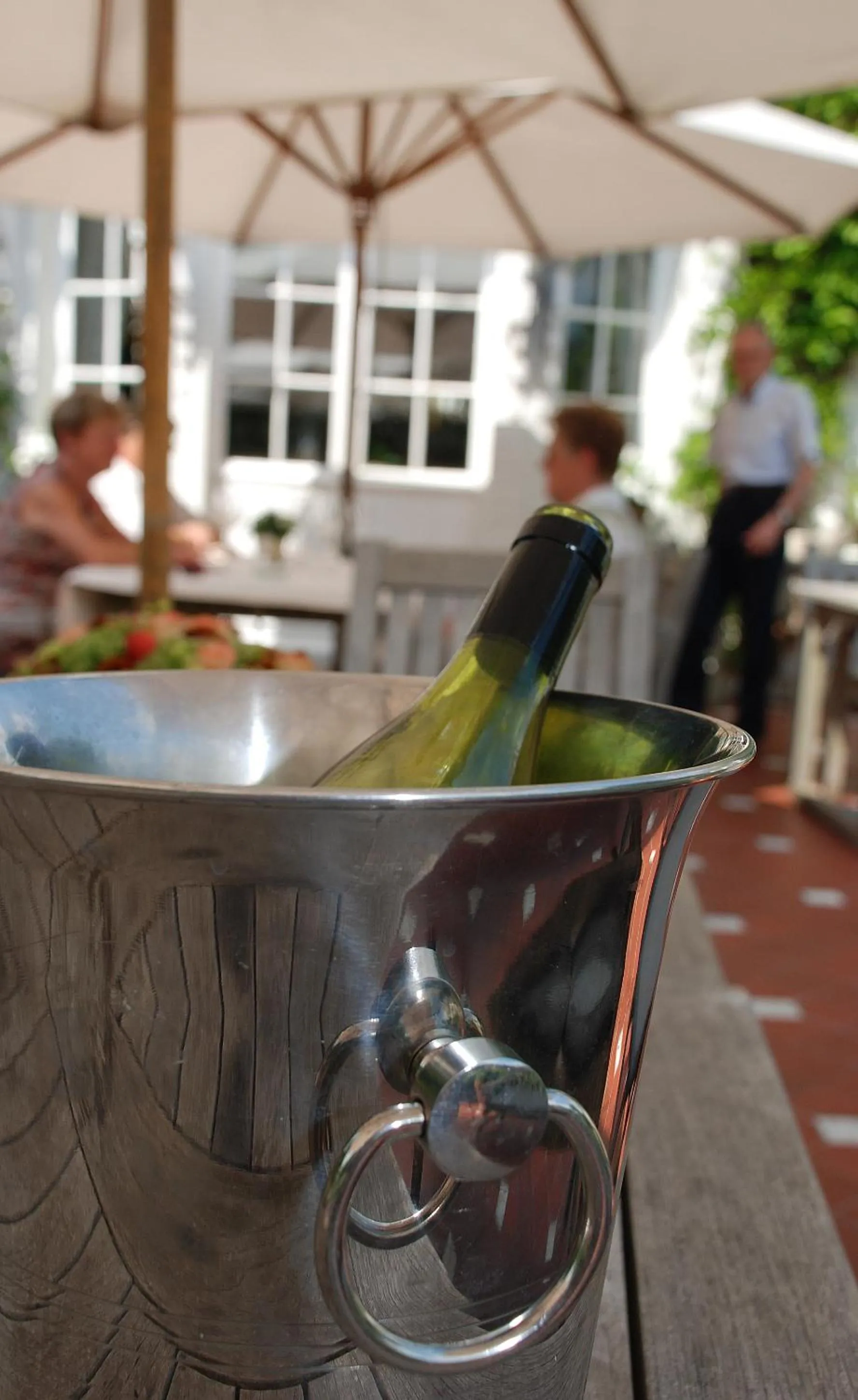 Summer in Hotel Hippocampus