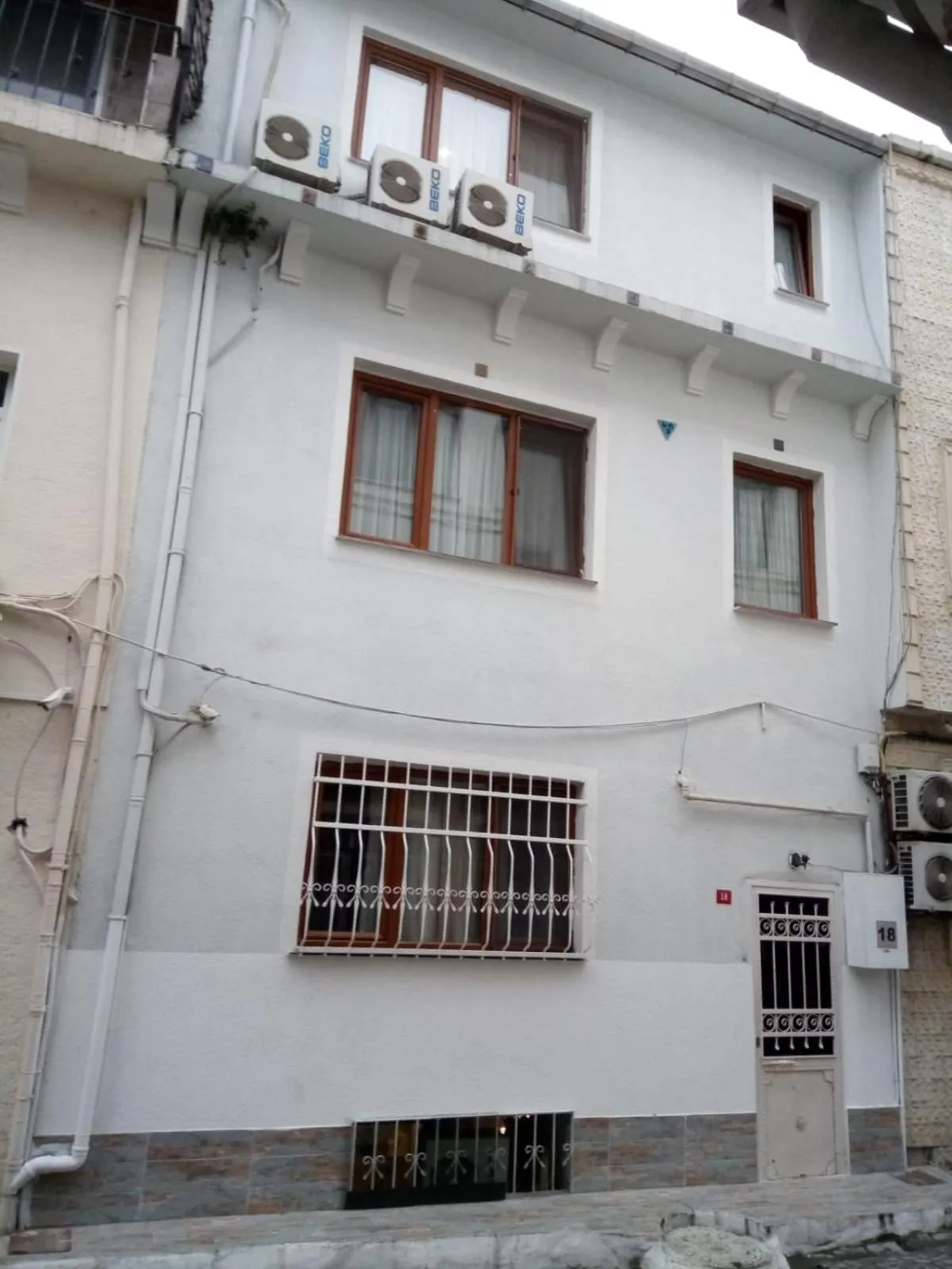 Property building in SUFI APART Otel