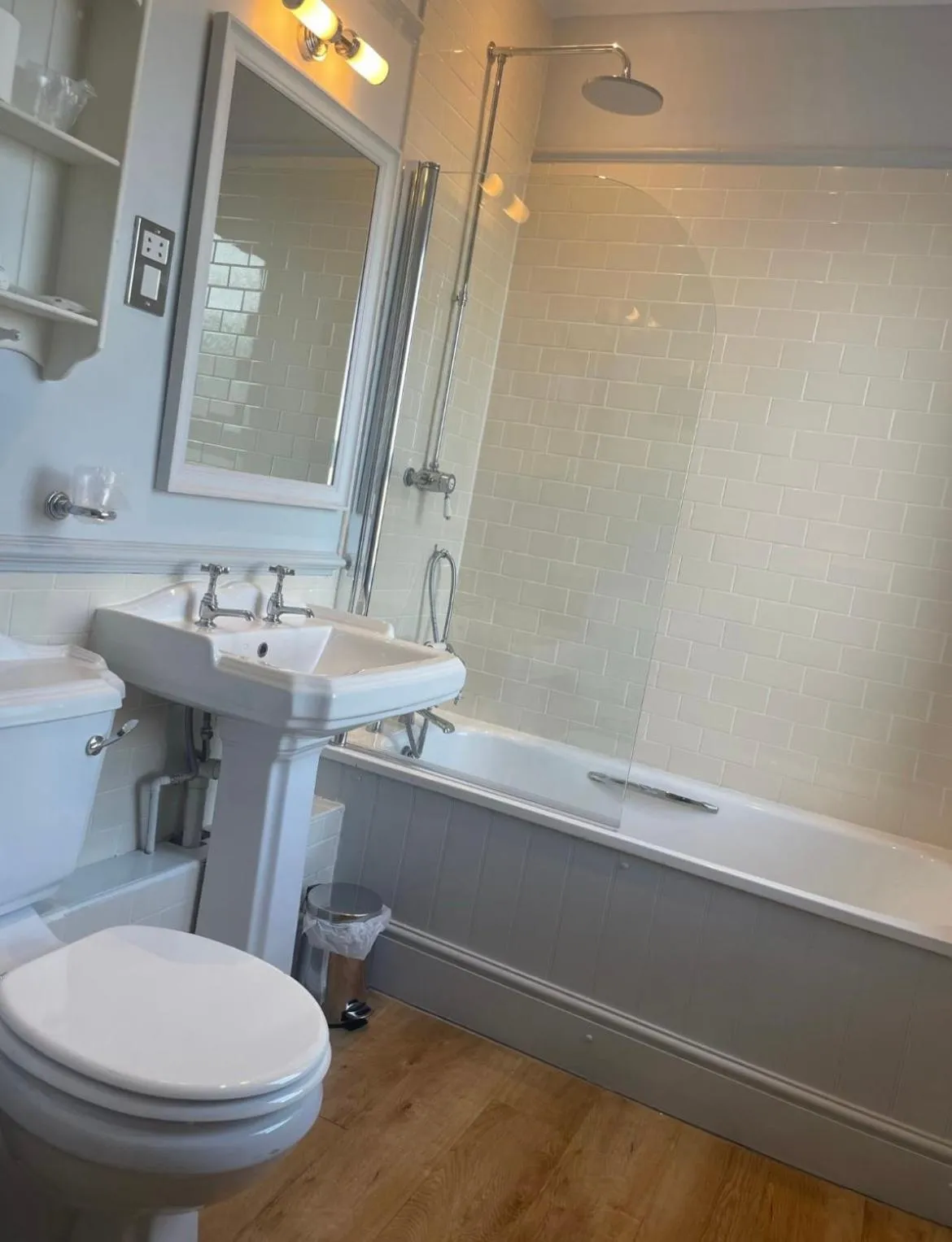 Bathroom in Trearddur Bay Hotel