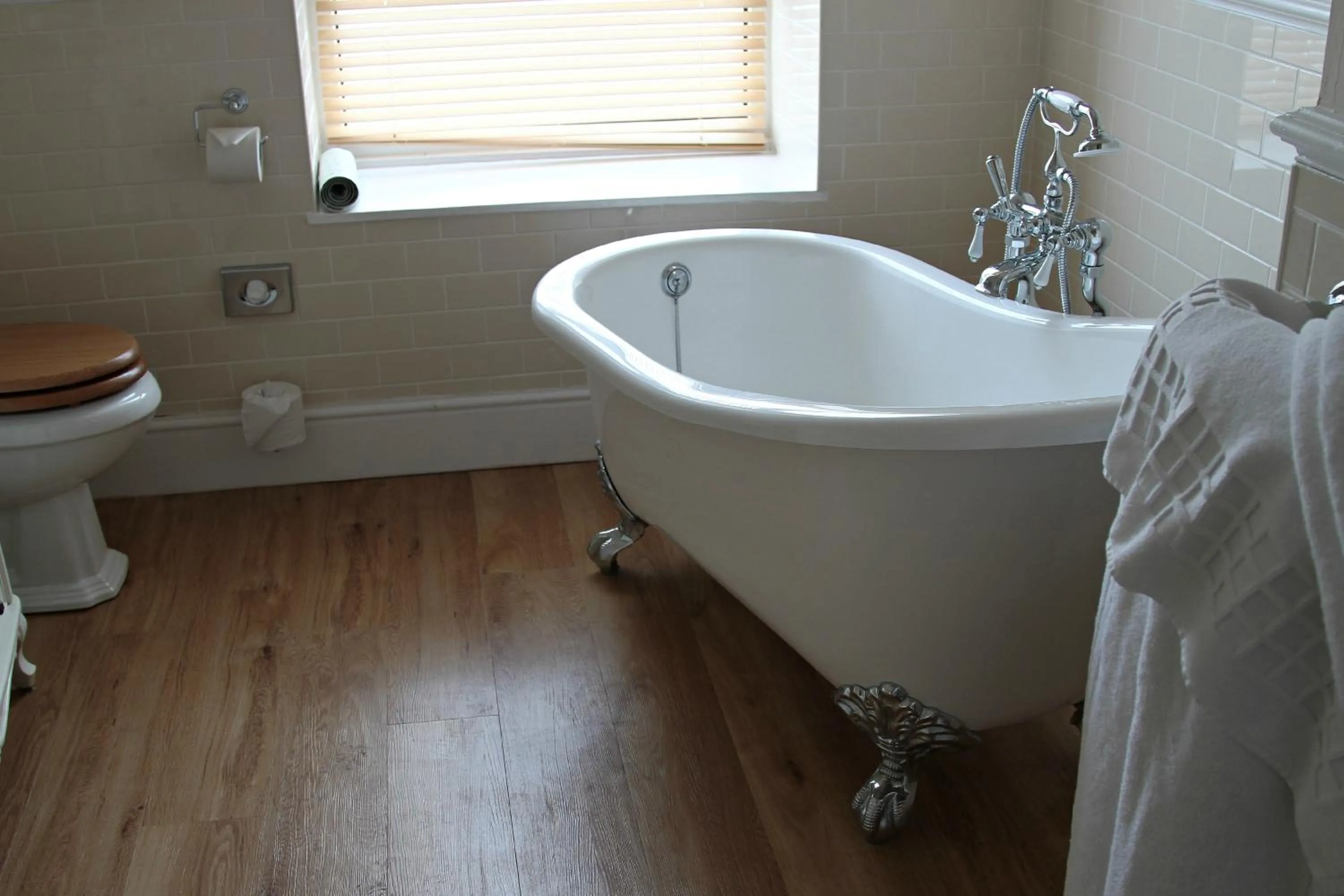 Bathroom in Trearddur Bay Hotel
