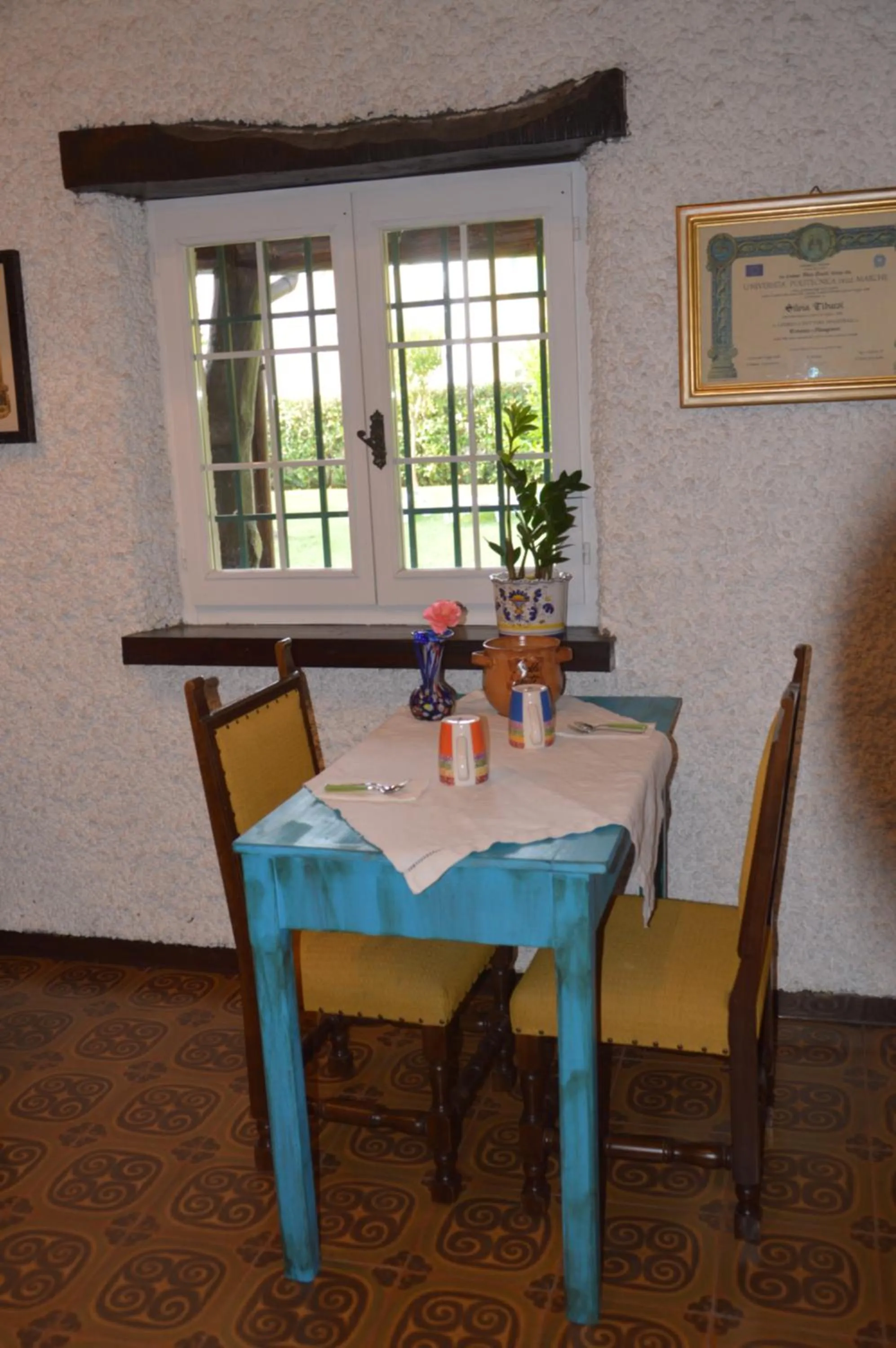 Communal lounge/ TV room in B&B VILLA LUPIDI