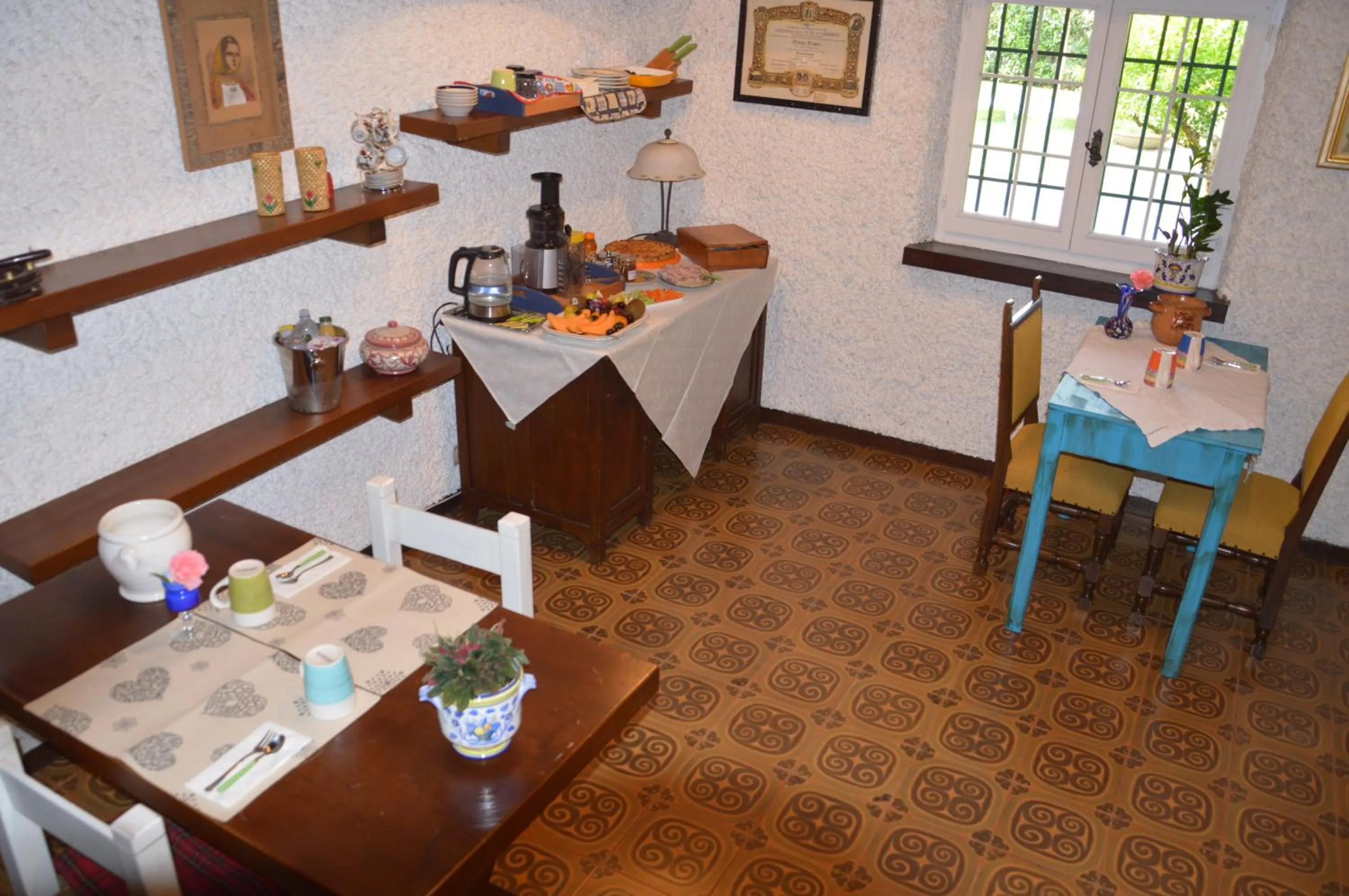 Food and drinks in B&B VILLA LUPIDI