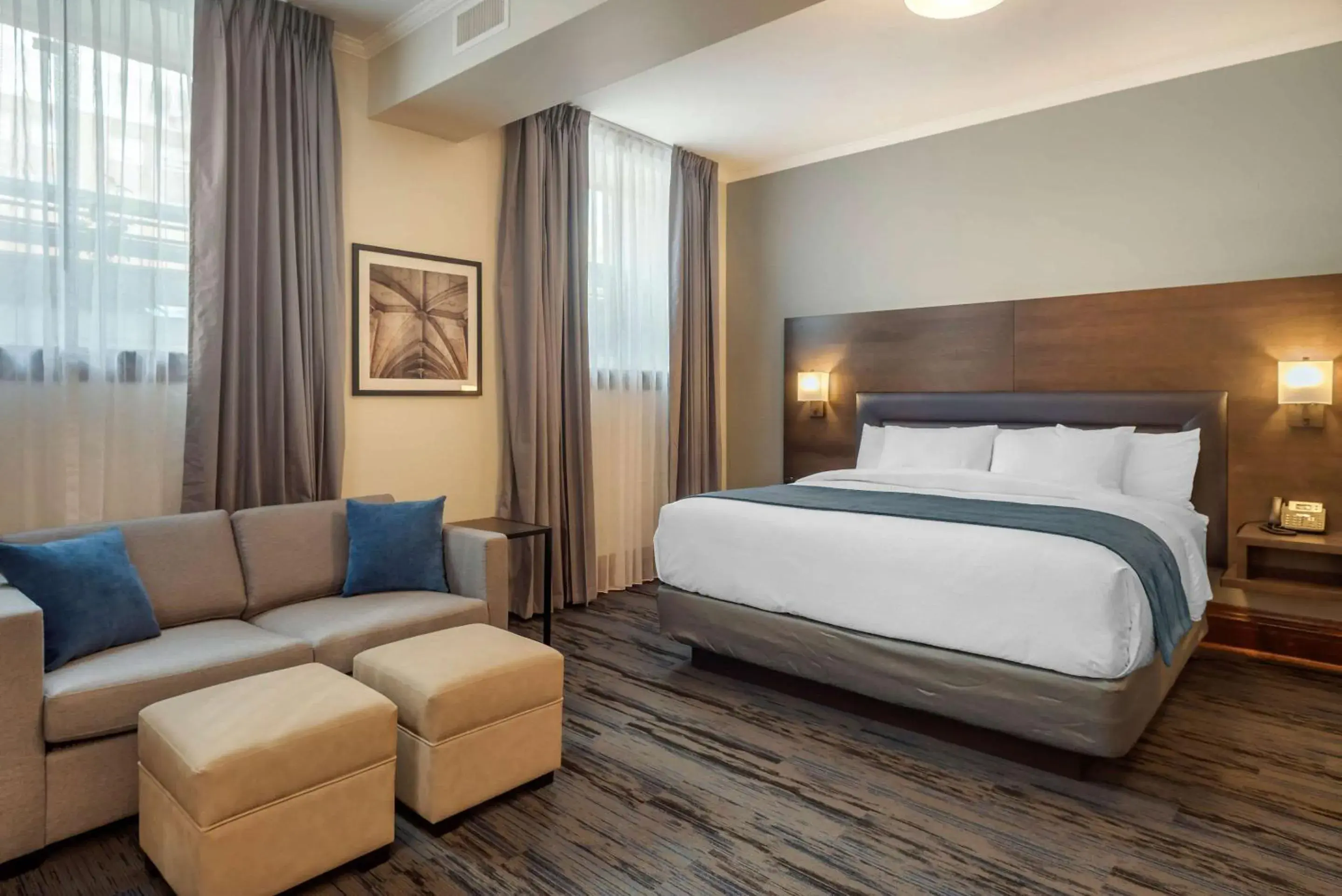 King Room - Accessible/Non-Smoking in The Courthouse Hotel, an Ascend Collection Hotel King Room - Accessible/Non-Smoking in The Courthouse Hotel, an Ascend Collection Hotel