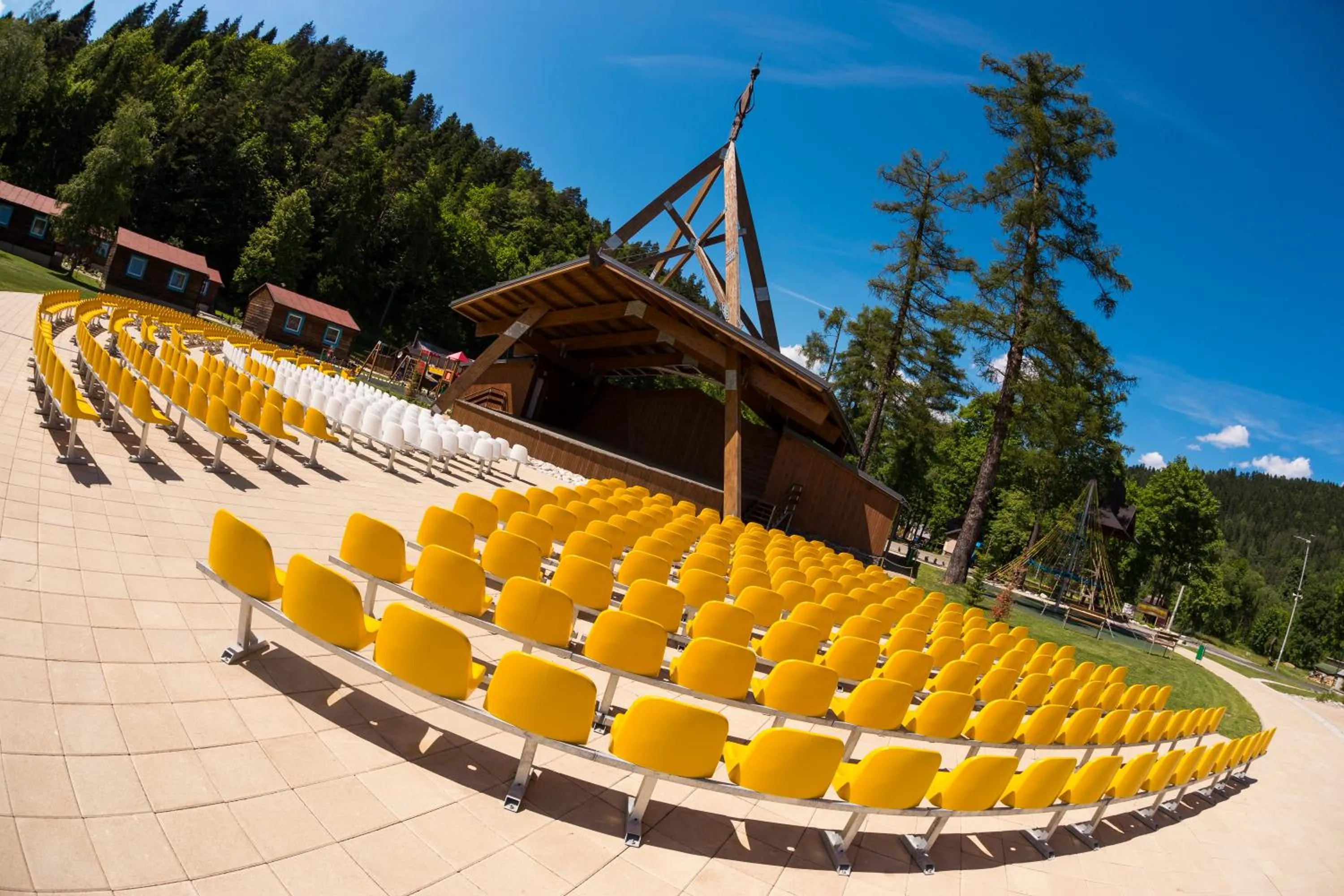 Entertainment in Kúpeľné domčeky - KÚPELE ČERVENÝ KLÁŠTOR Smerdžonka