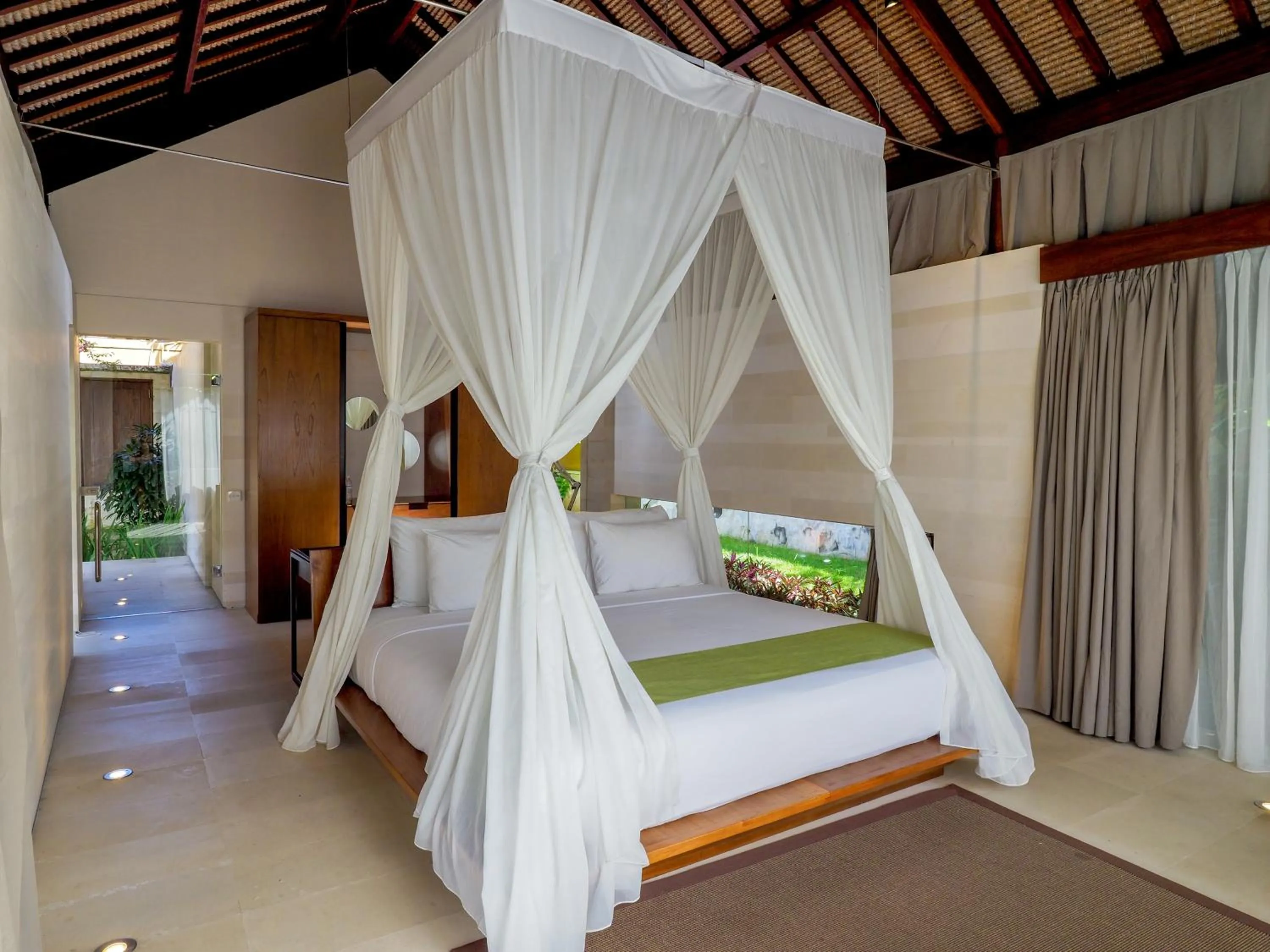 Bedroom, Bed in The Samata by LifestyleRetreats