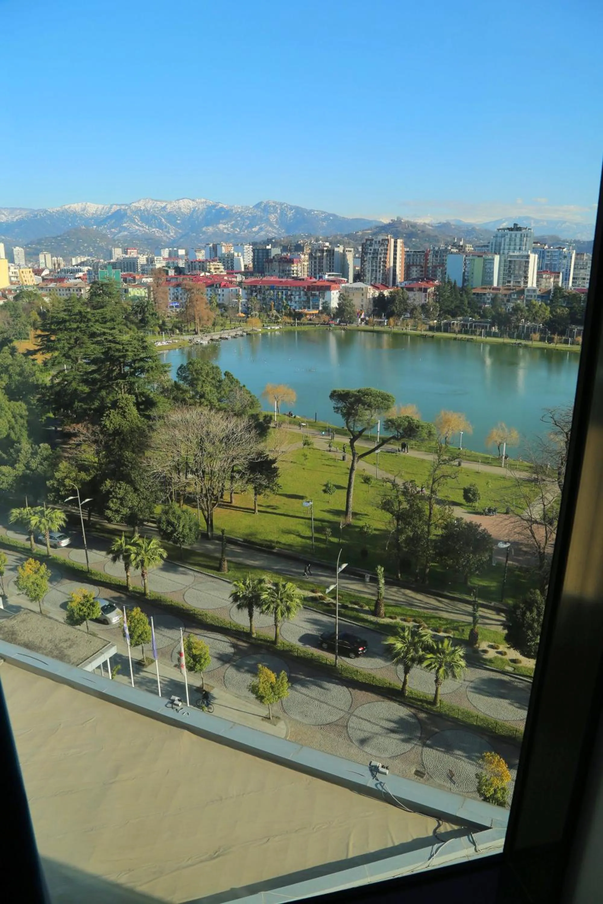 Lake view in Bellevue Residence Suites