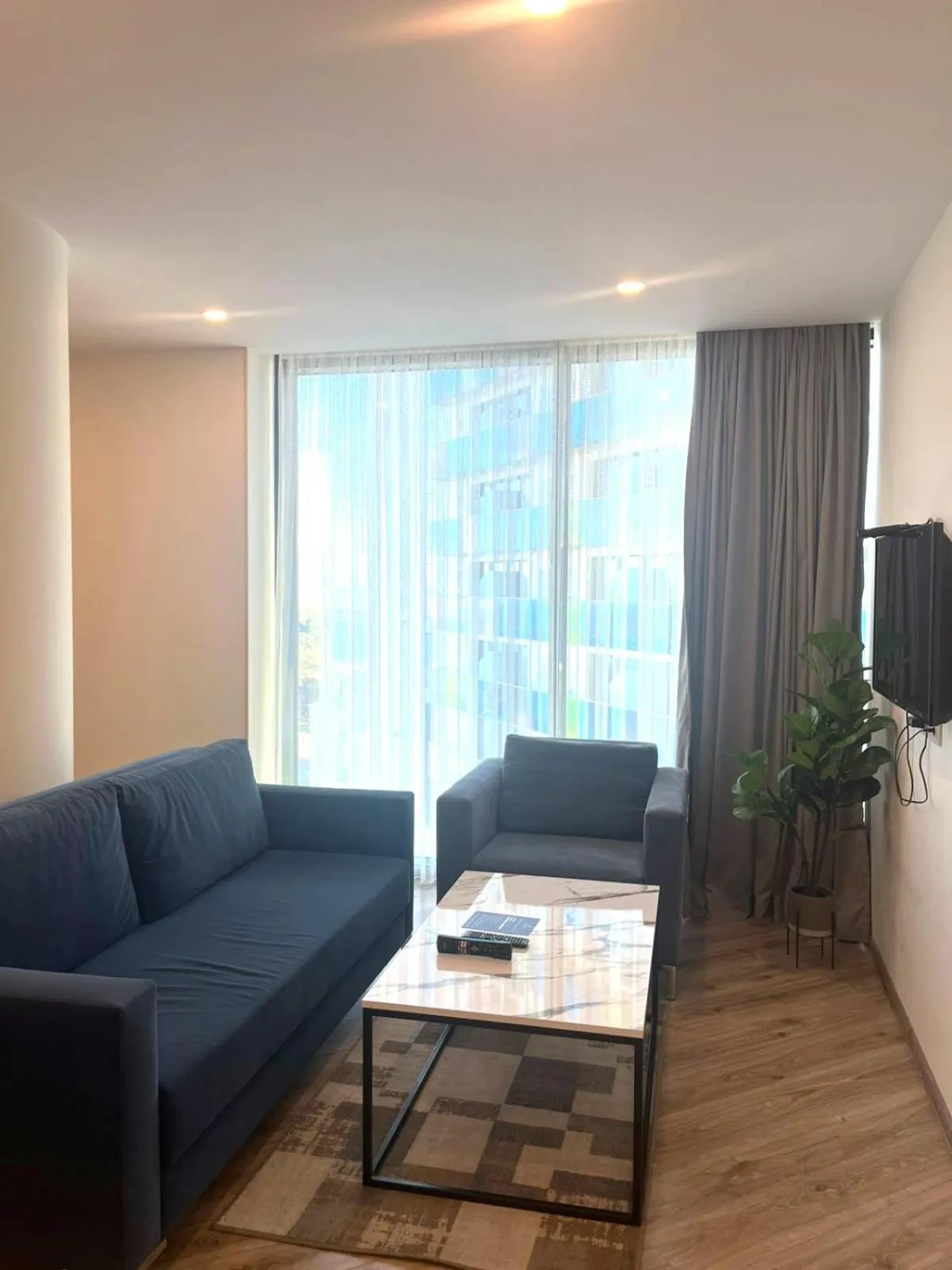 Bellevue Residence Suites