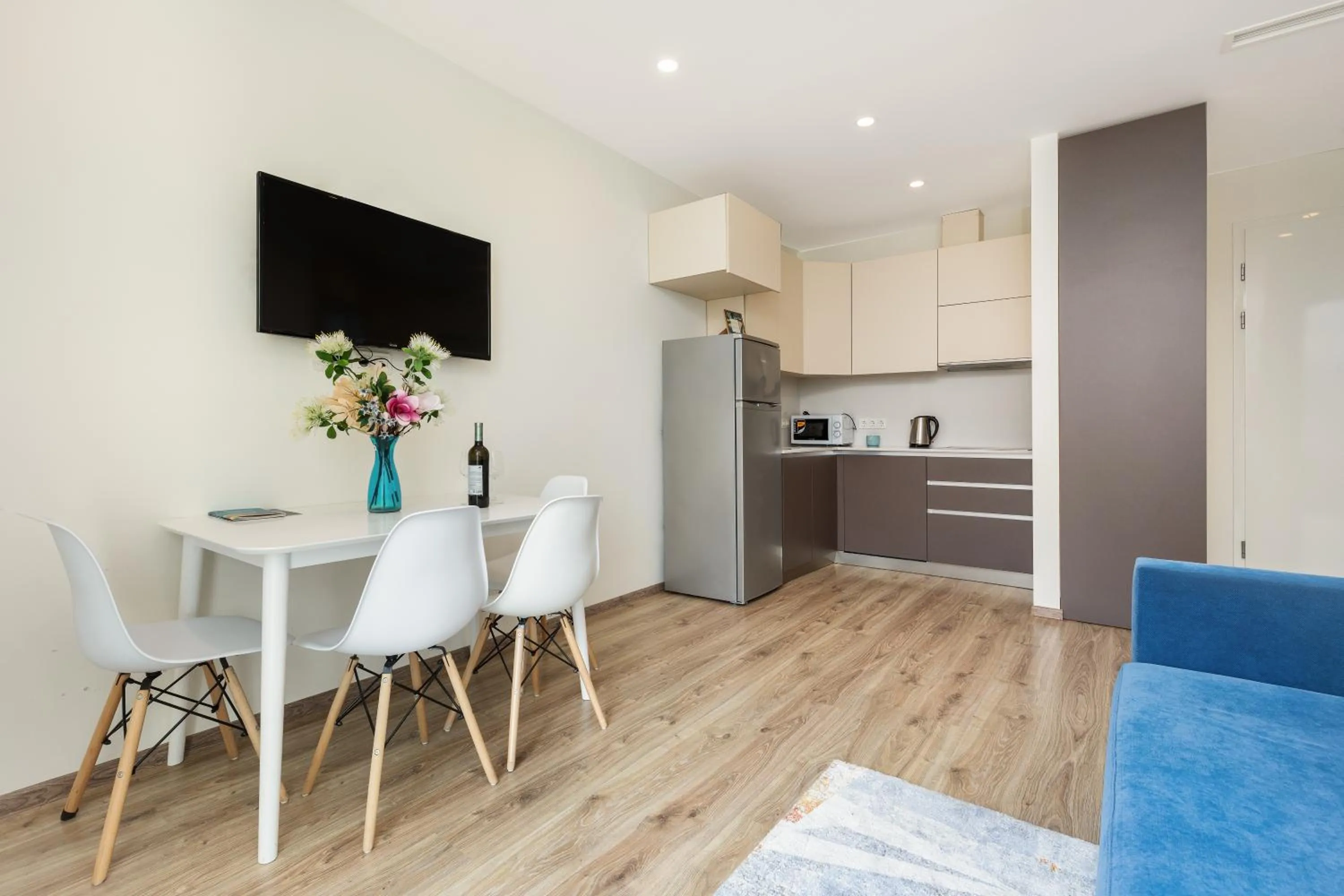 TV and multimedia in Bellevue Residence Suites