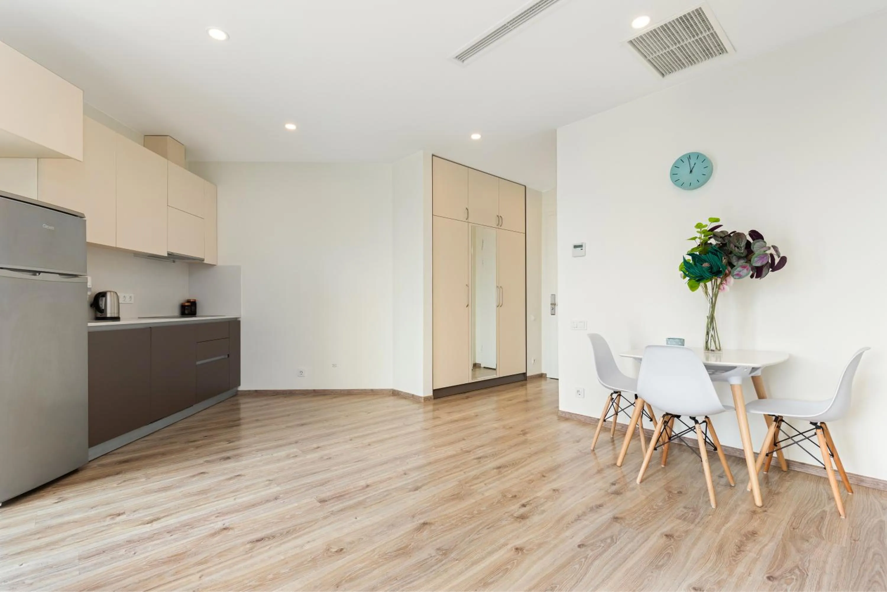 Kitchen or kitchenette in Bellevue Residence Suites