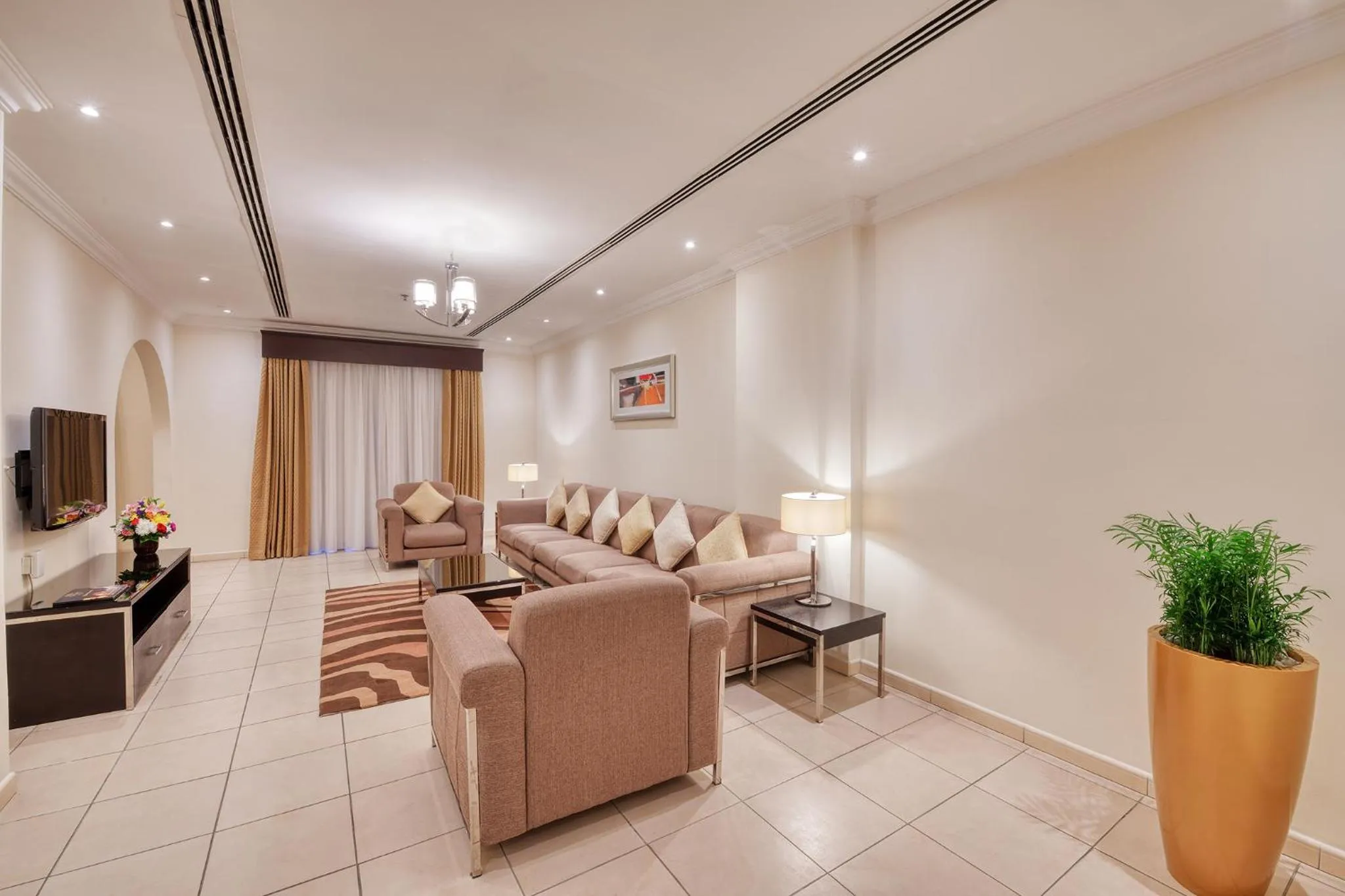 TV and multimedia in Pearl Marina Hotel Apartments