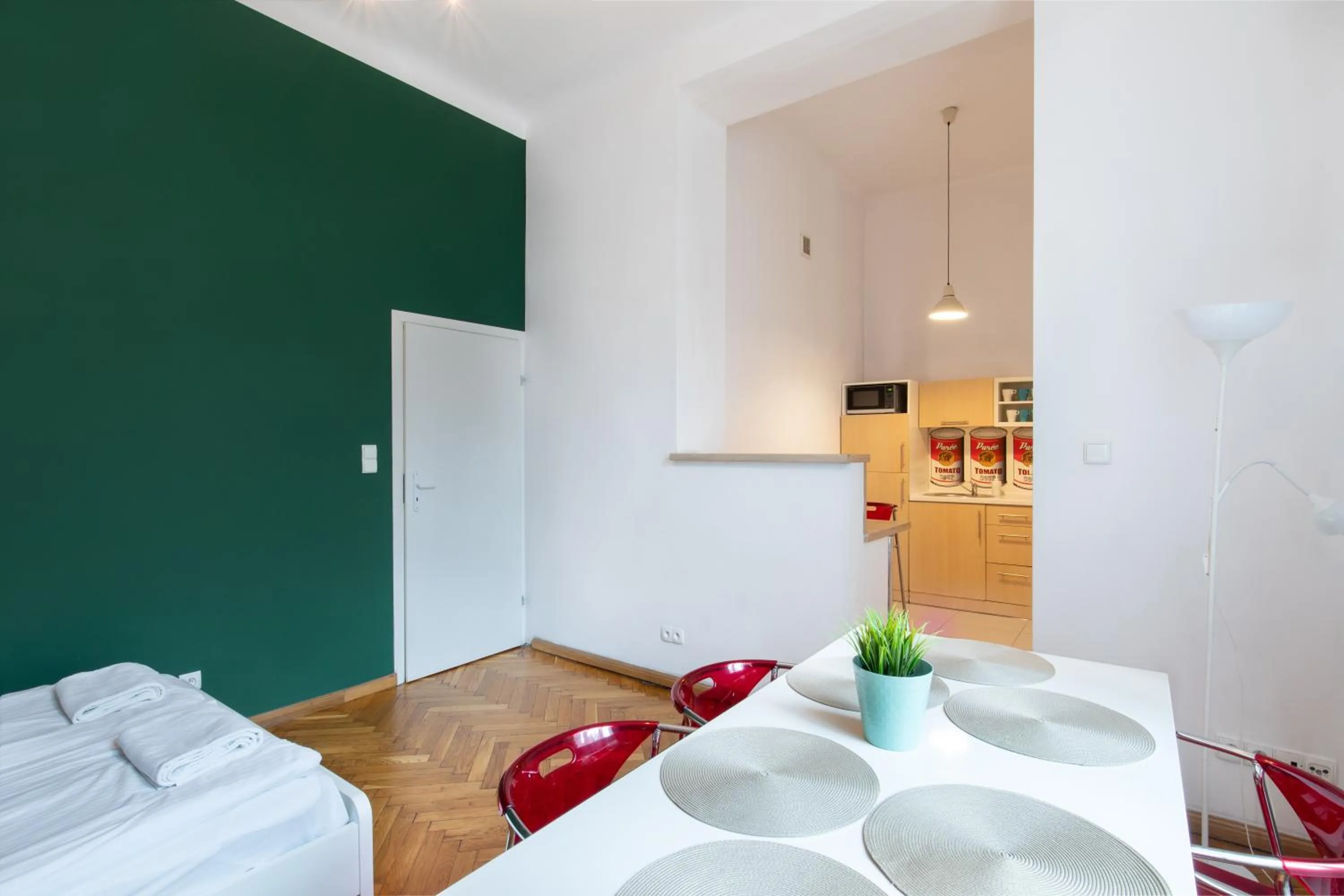 Kitchen or kitchenette, Bed in Fresh Apartments