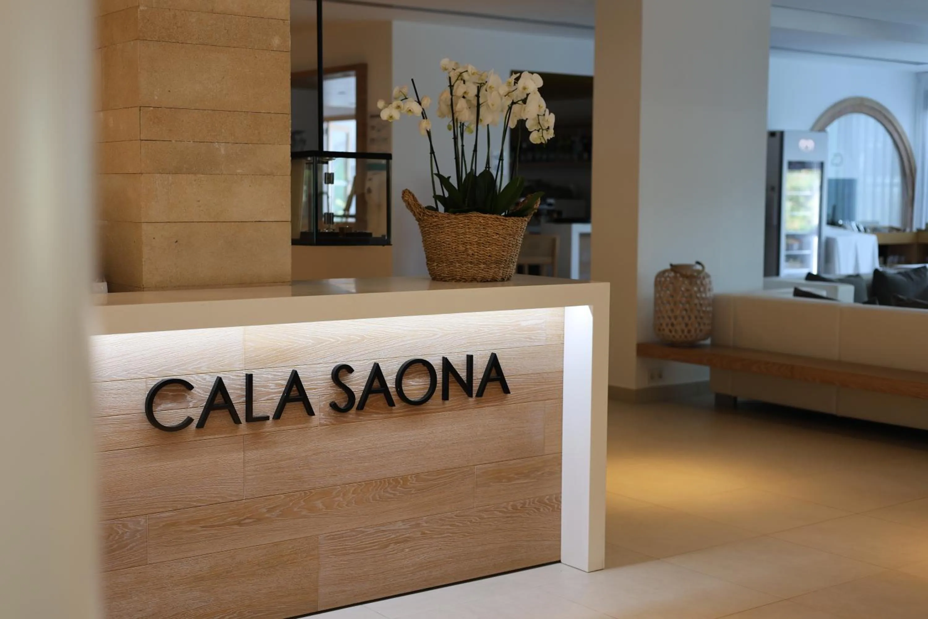 Lobby or reception in Hotel Cala Saona & Spa