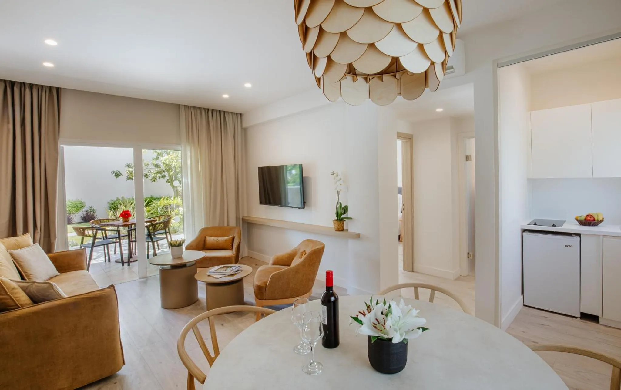 Living room in Melissi Beach Hotel & Spa