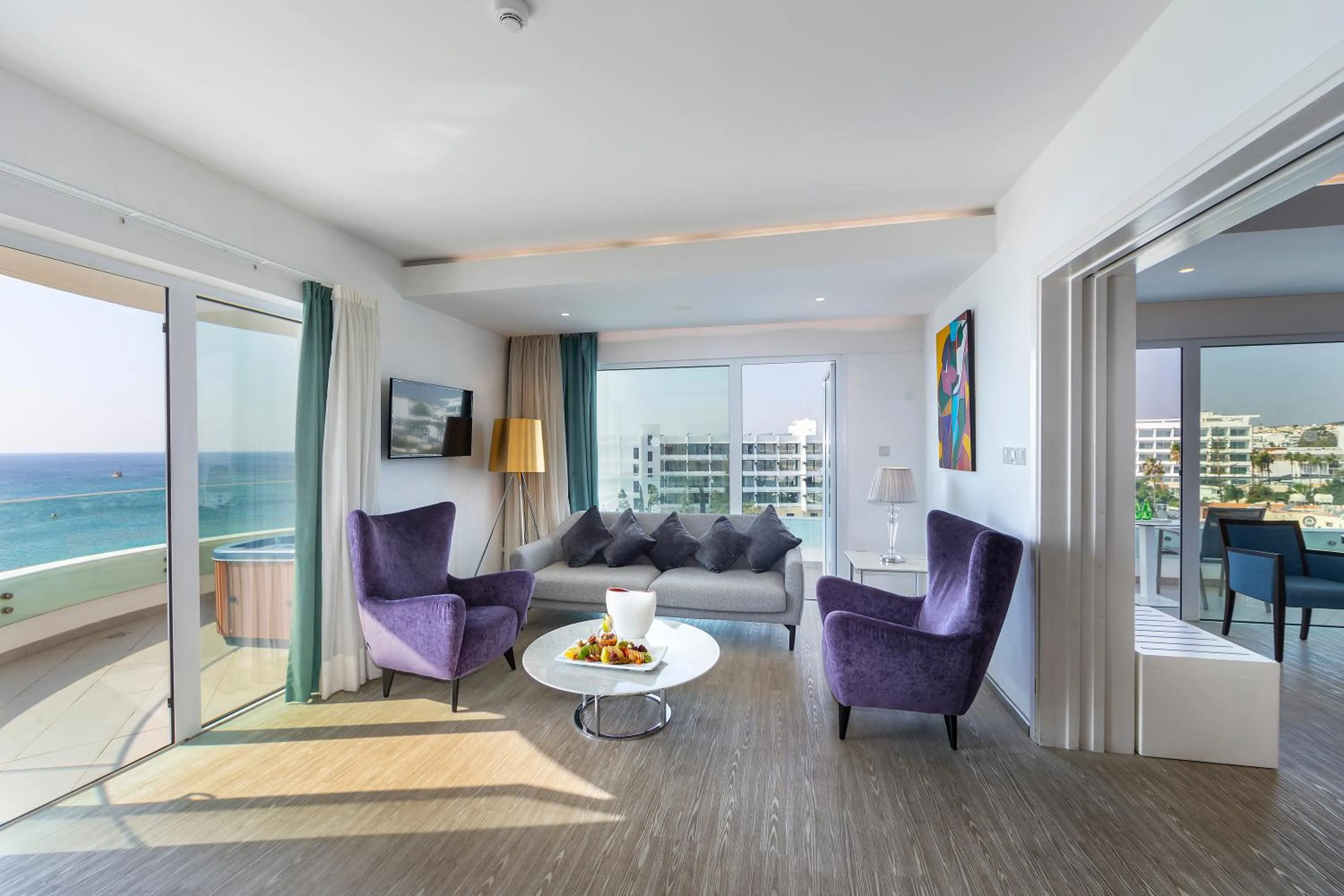 Communal lounge/ TV room in Melissi Beach Hotel & Spa