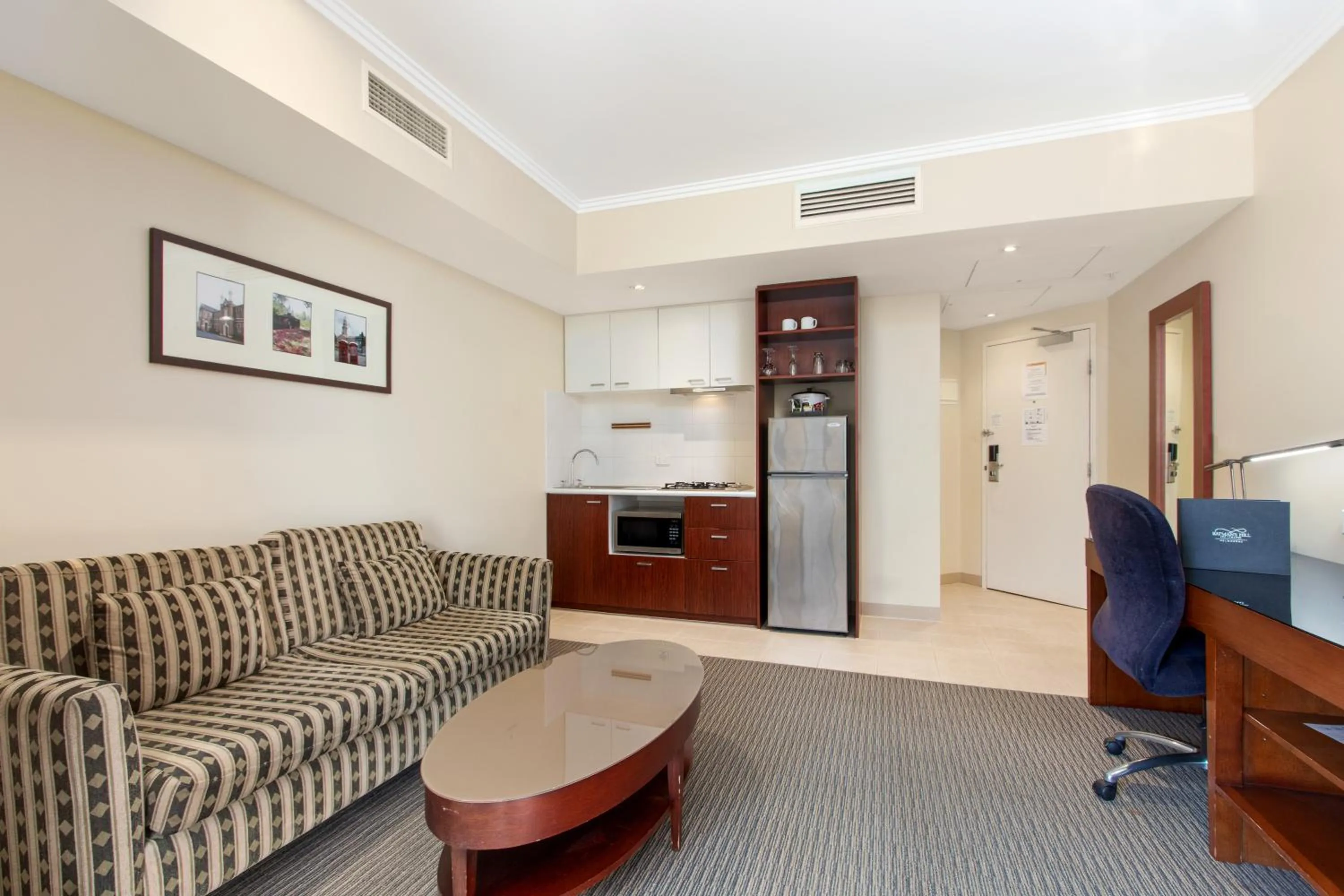 Living room in Batman's Hill on Collins