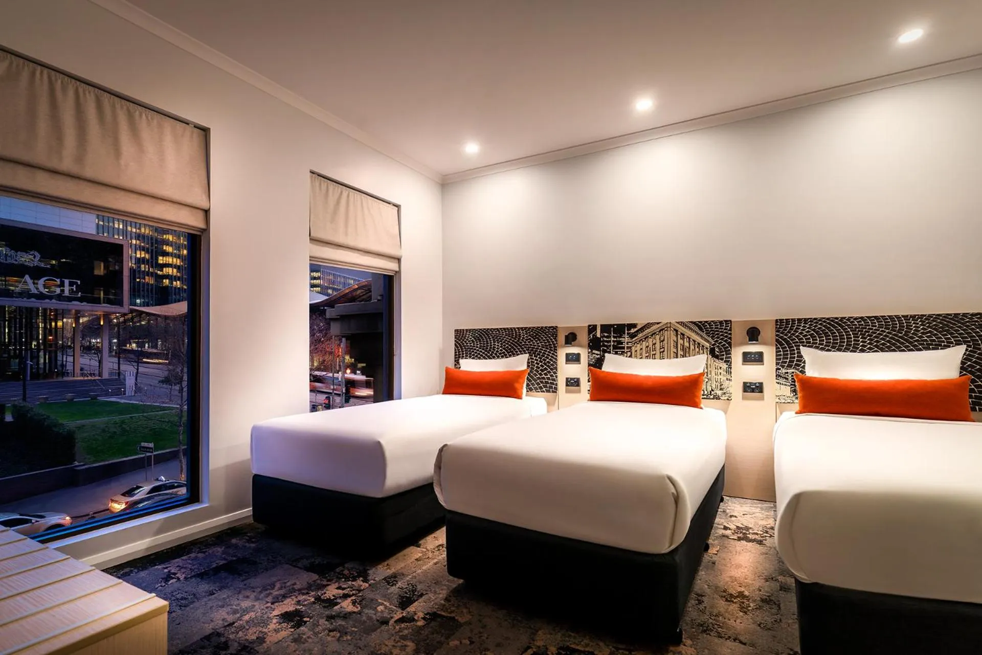 Bedroom, Bed in Batman's Hill on Collins