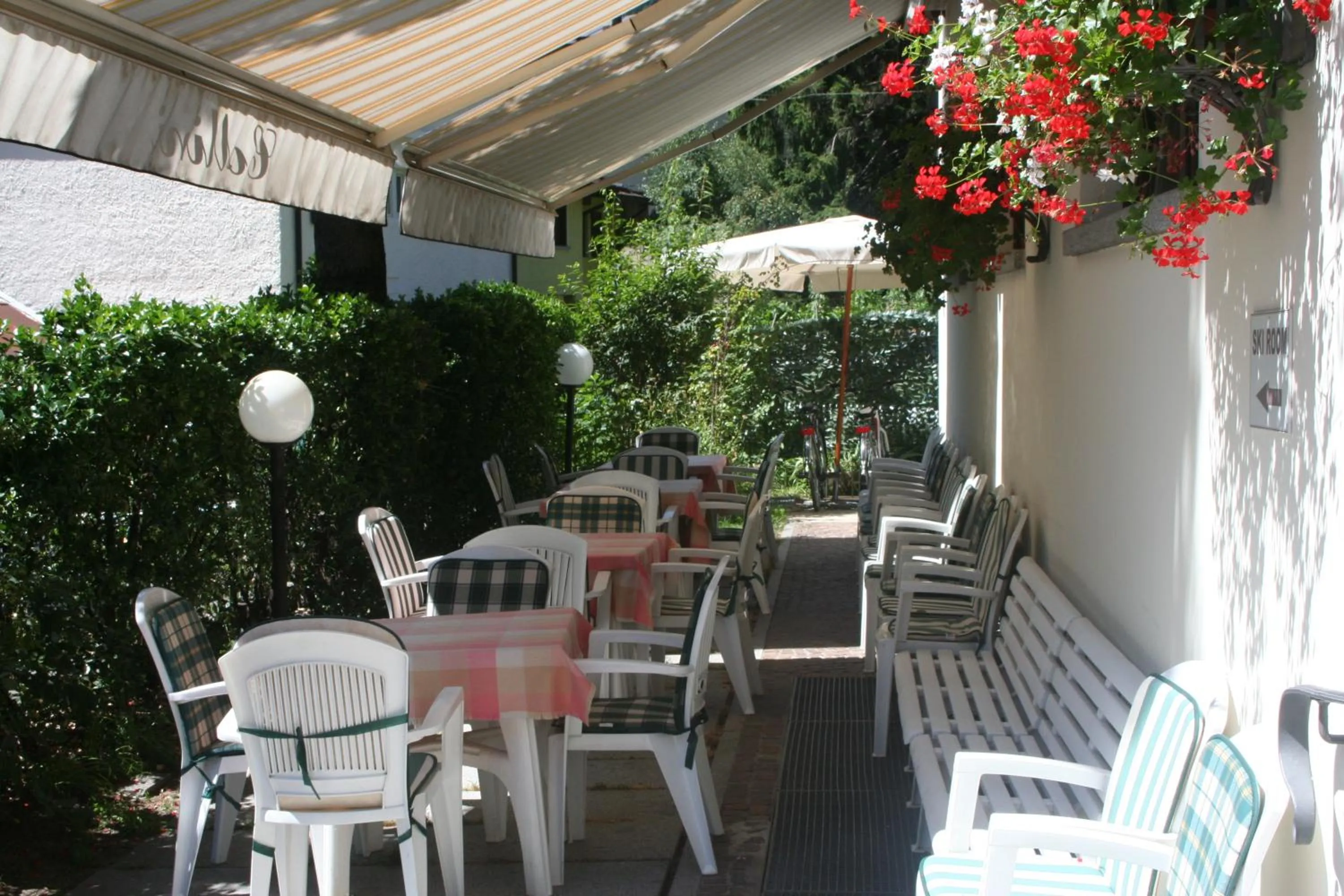 Facade/entrance in Hotel Collini