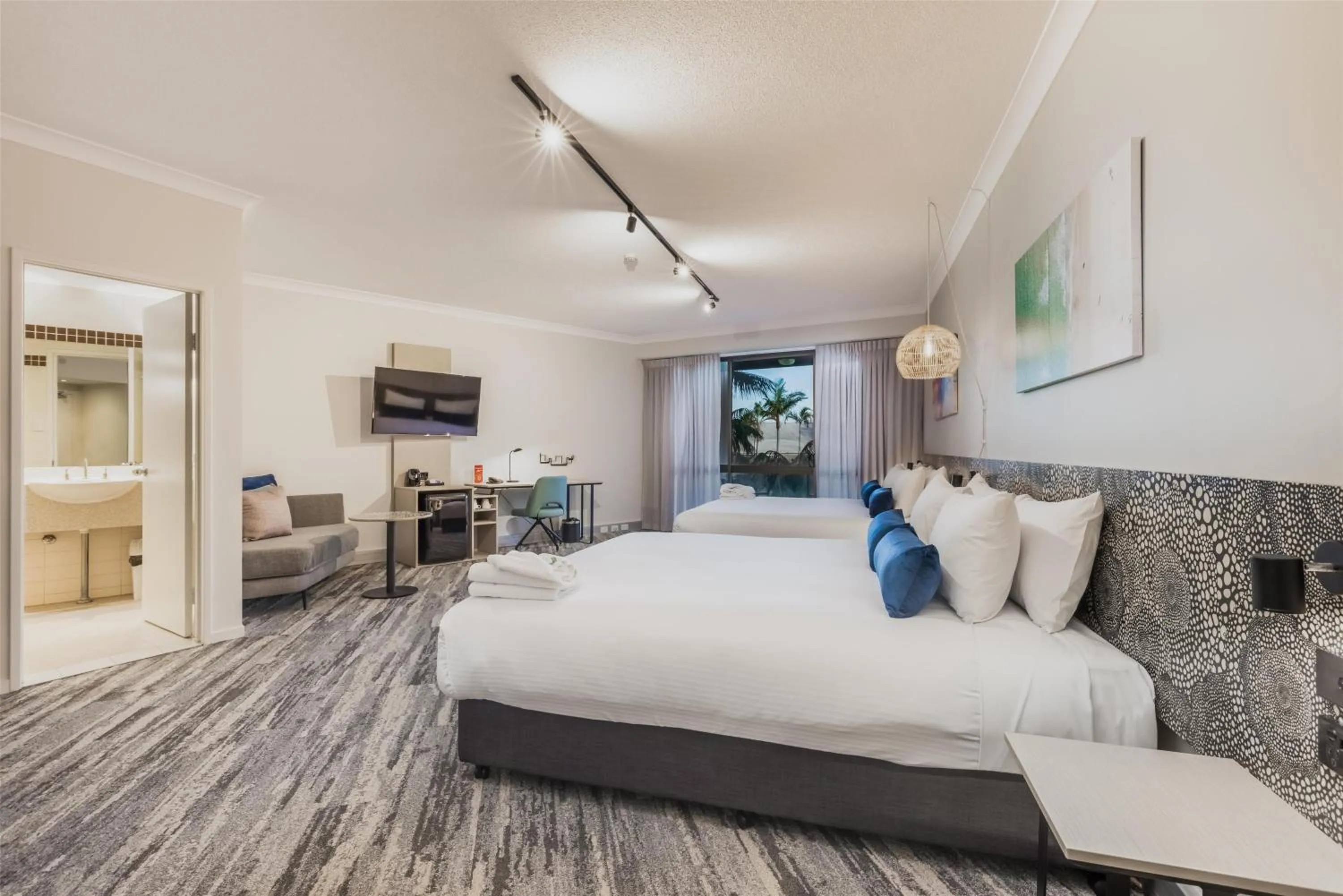 Bedroom, Bed in Nightelier Mermaid Waters