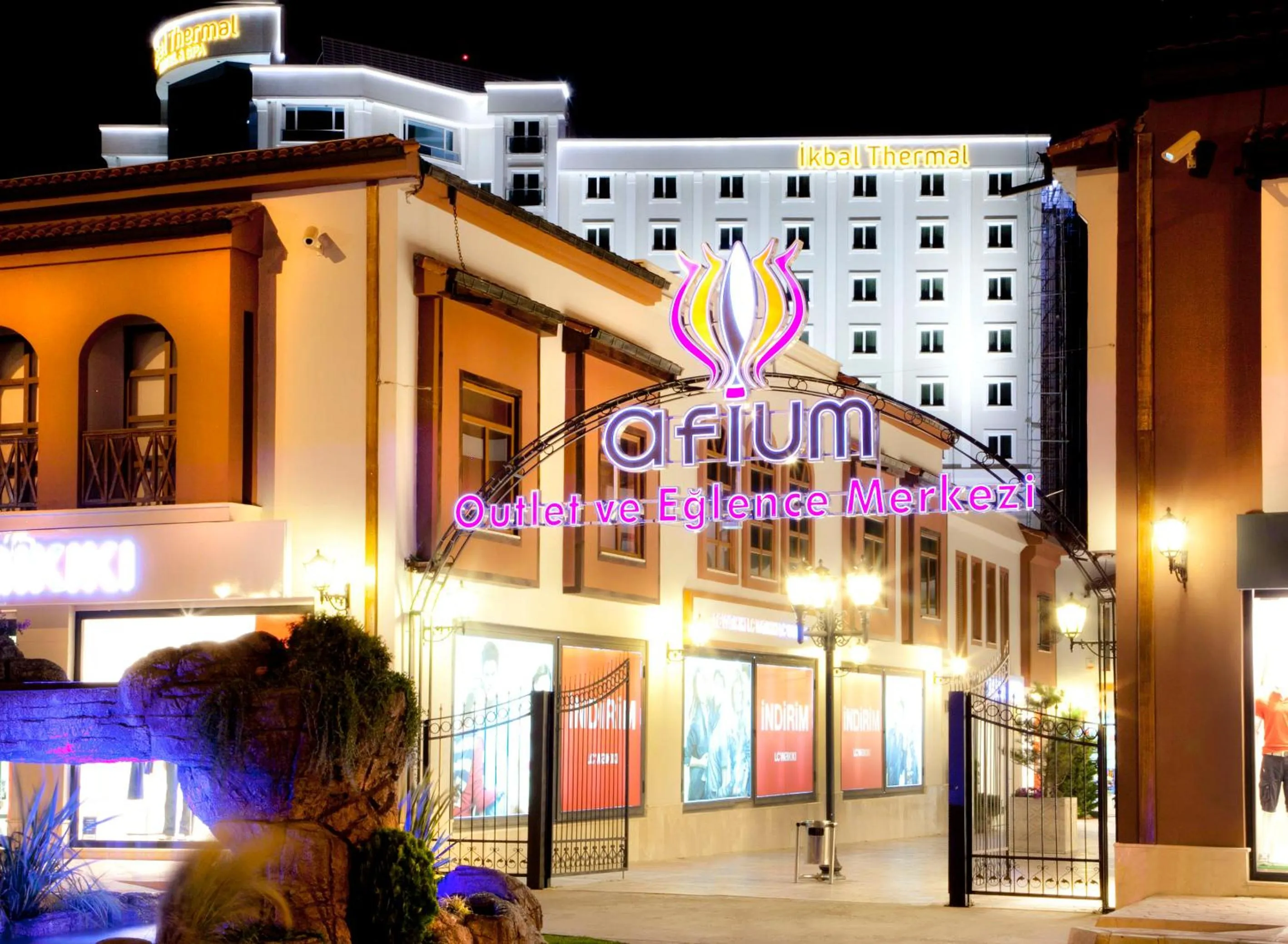 Facade/entrance in Ikbal Thermal Hotel & Spa Afyon