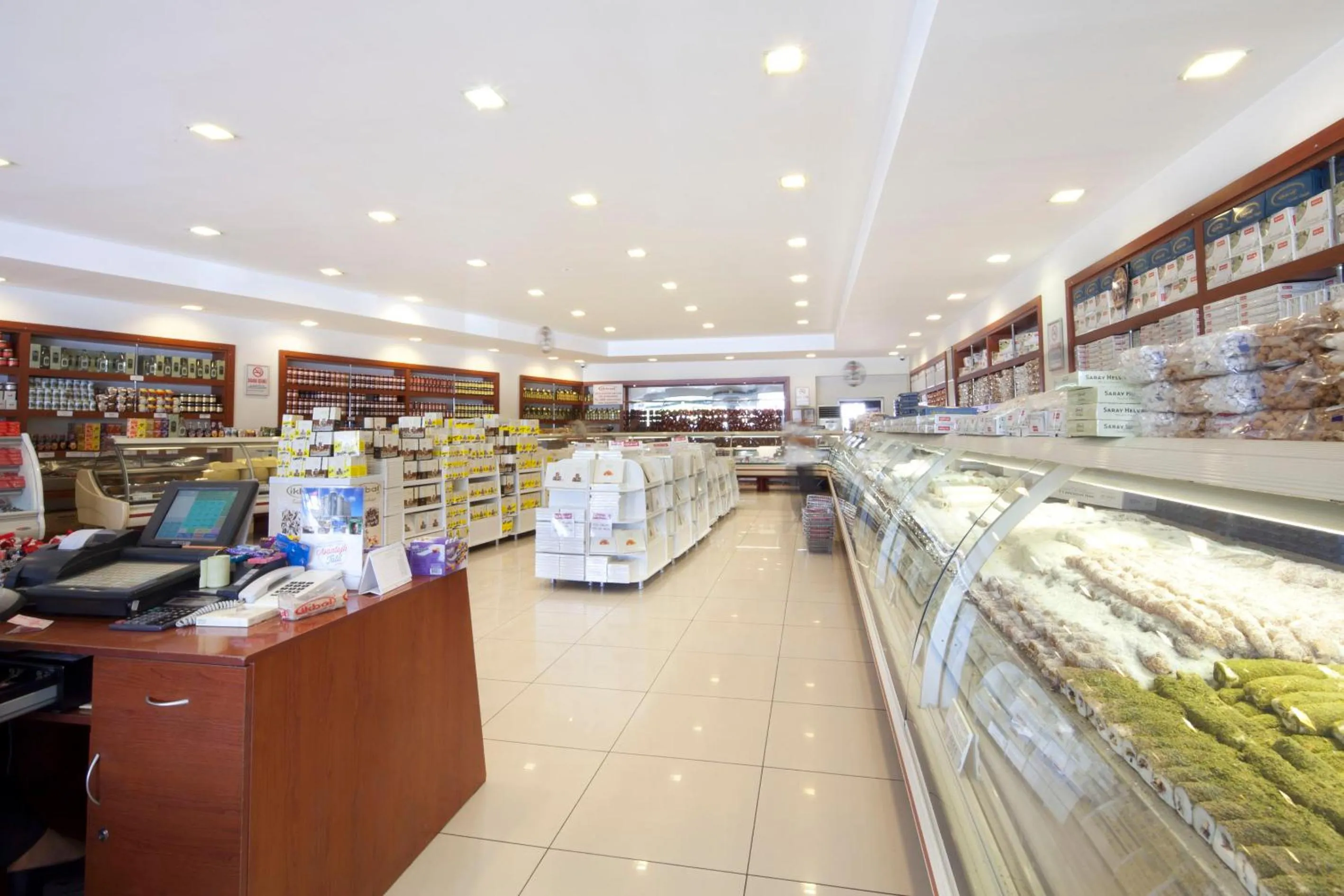 On-site shops in Ikbal Thermal Hotel & Spa Afyon