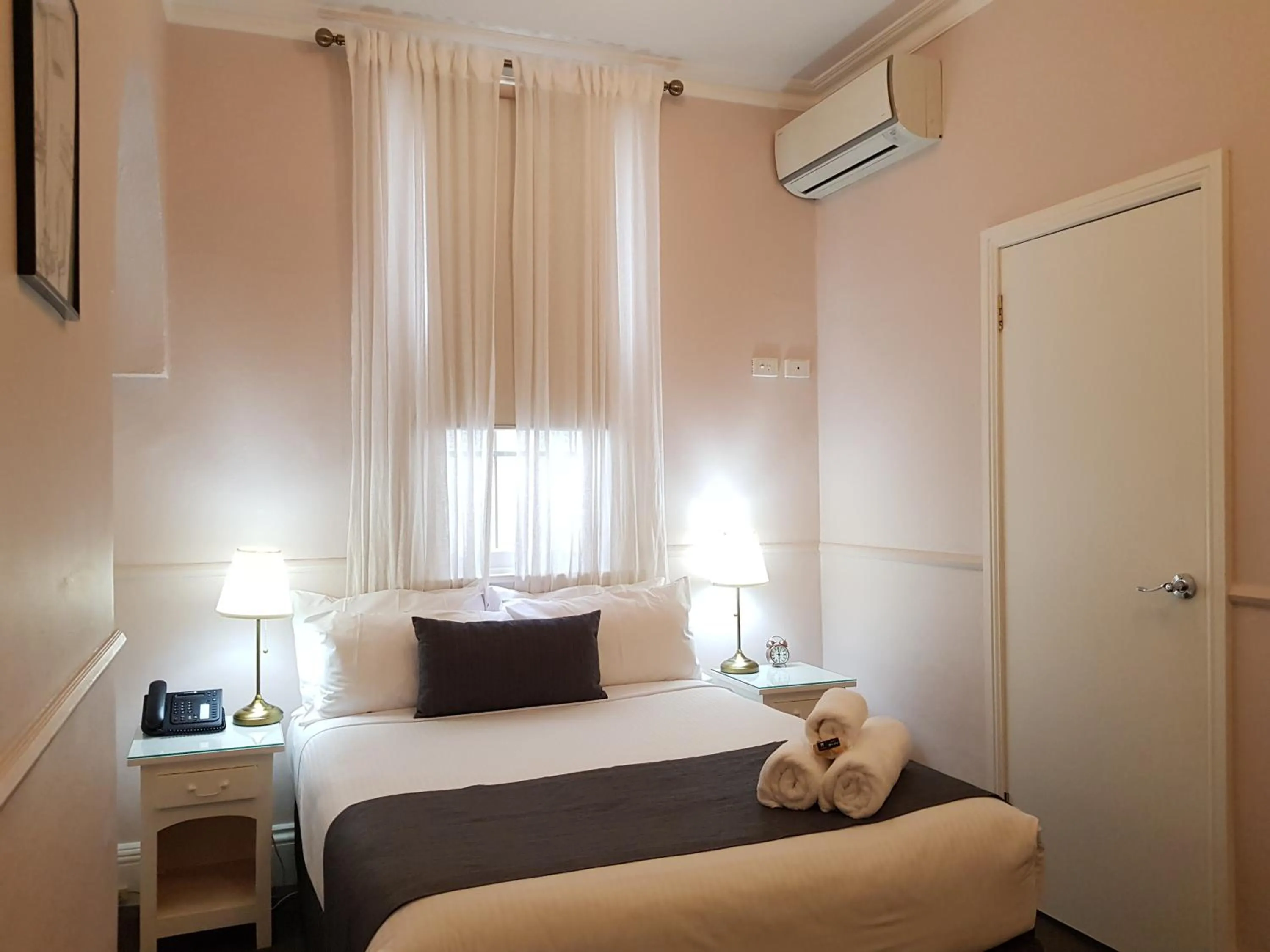 Bed in The Hughenden Boutique Hotel