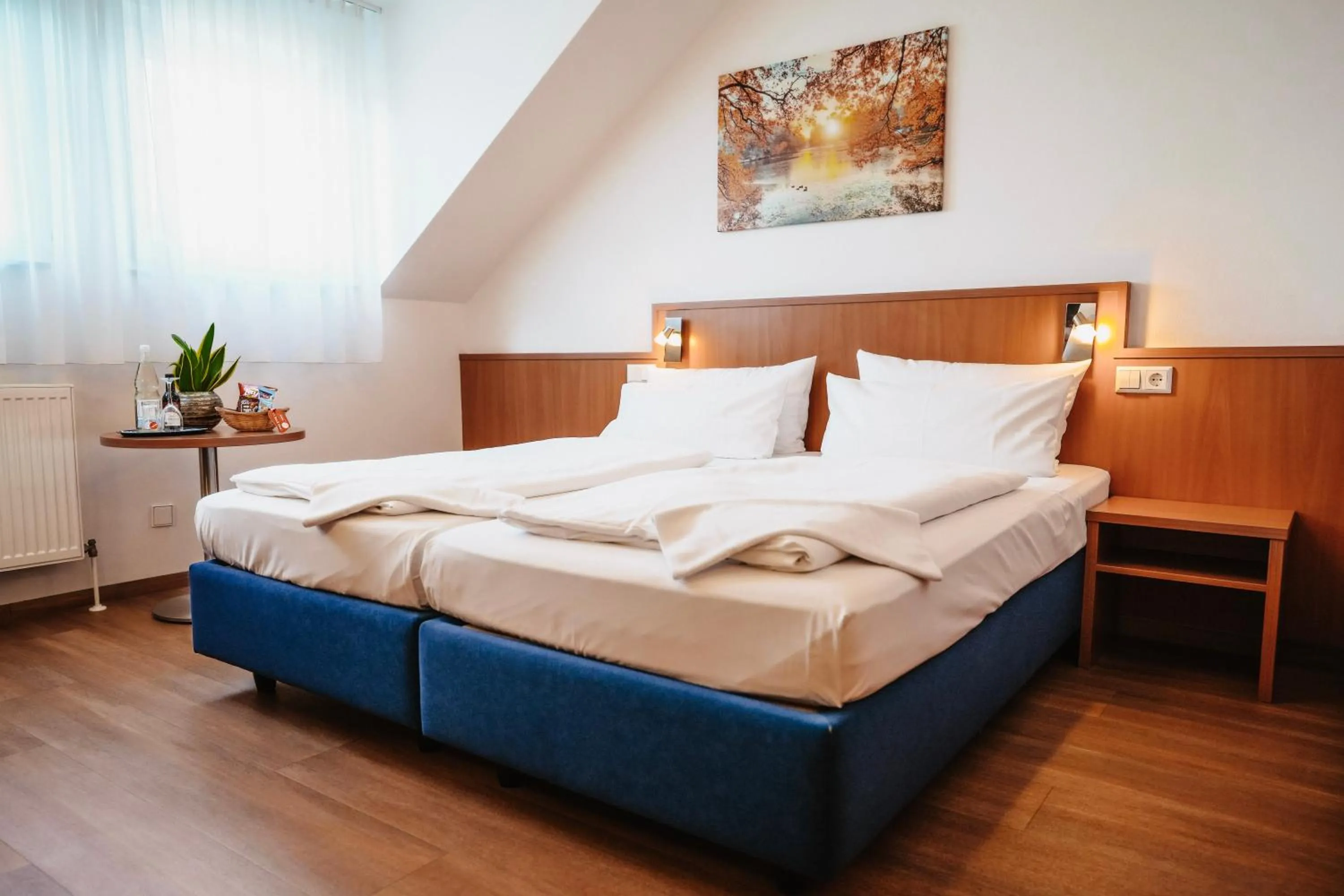 Bed in Hotel & Restaurant Goldener Pflug
